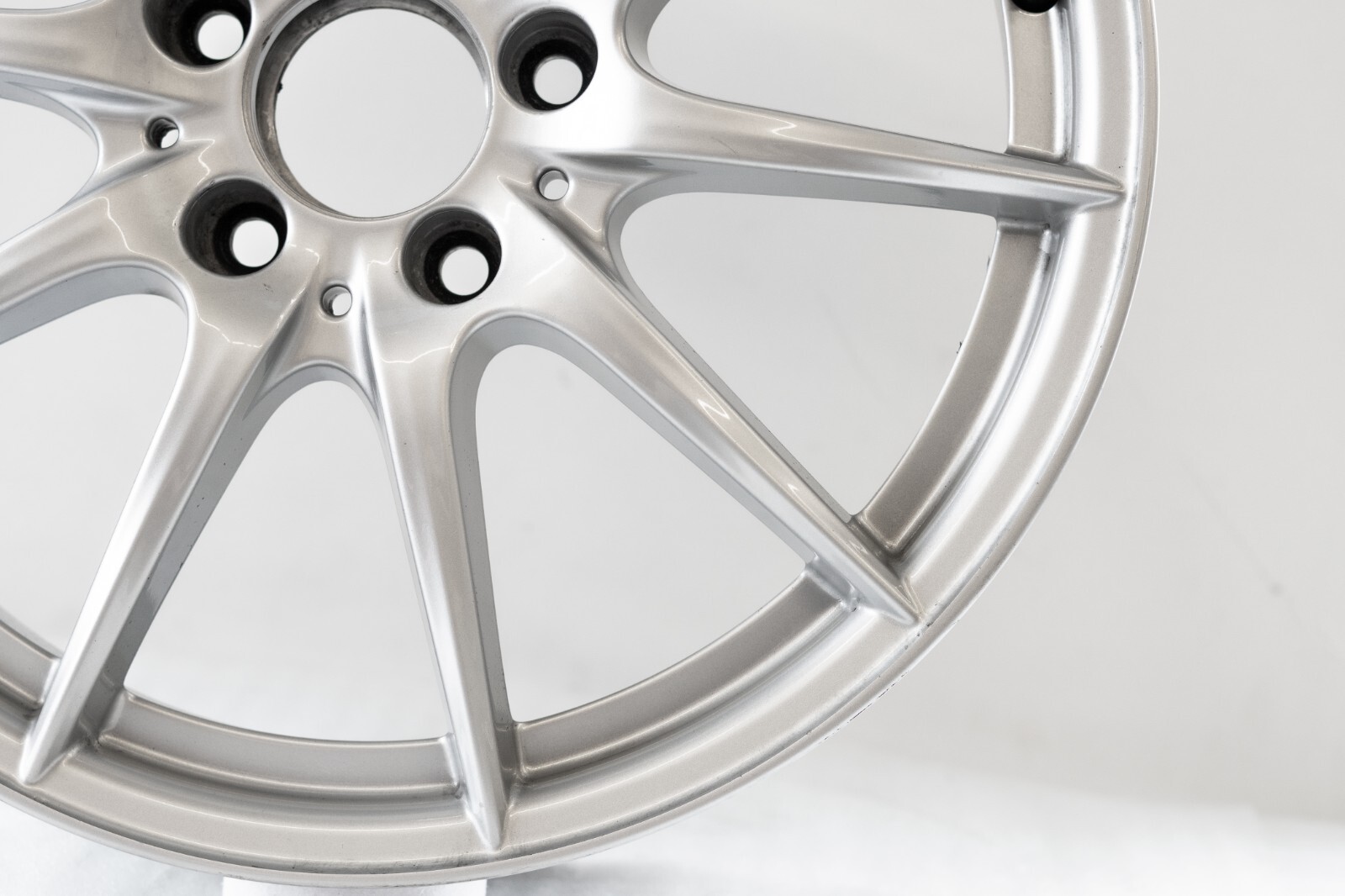 Mercedes A220 A250 17" inch rim OEM Alloy Wheel 2464010102 - Single - Image 5