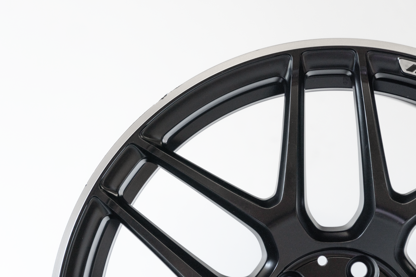 Mercedes CLA45 AMG 19" inch rim OEM 2020 2021 2022 2023 2024 Forged wheel - Image 3