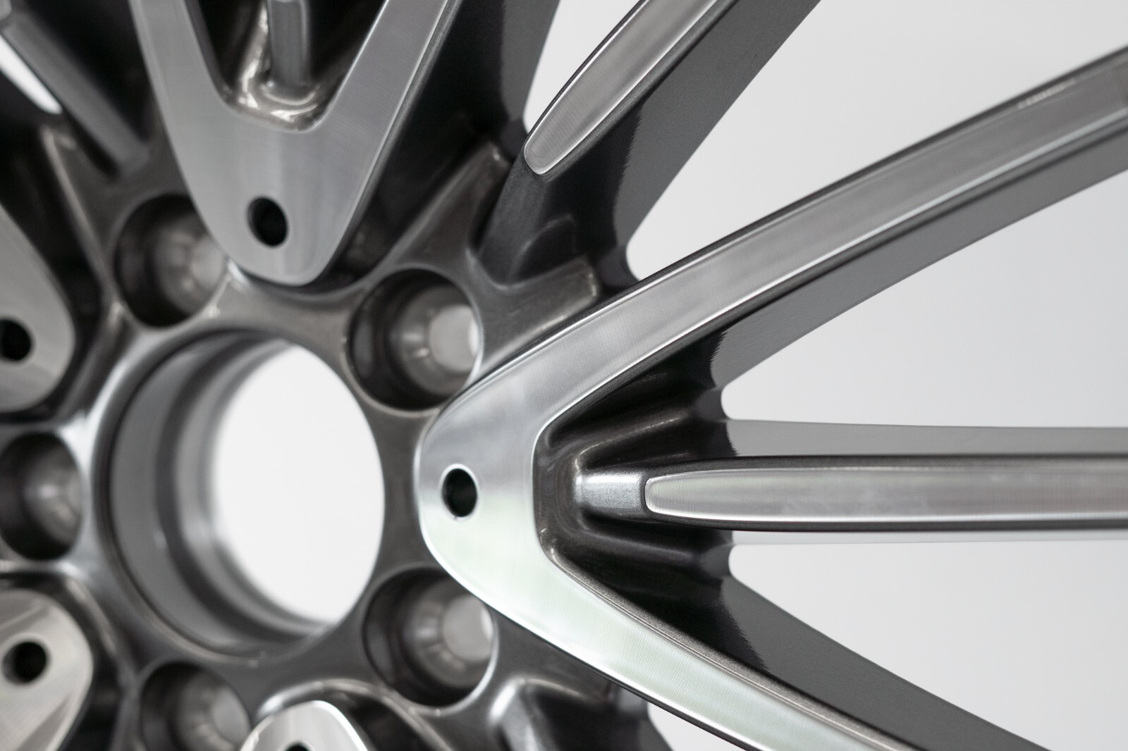 Mercedes GLC63 GLC63s 21" inch Rear Rim 2020 2021 2022 2023 Genuine AMG Wheel - Image 7