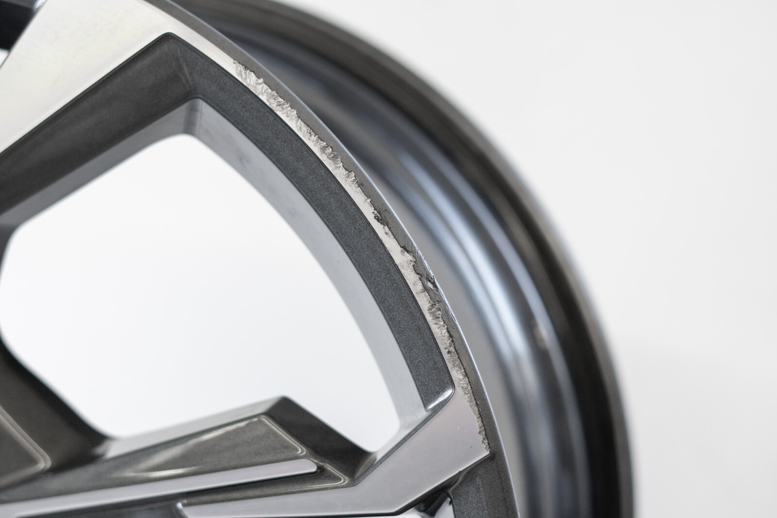 Audi A3 18" inch rim OEM 2022 2023 Genuine Original Wheel 8Y601025H 12090 – Image 6
