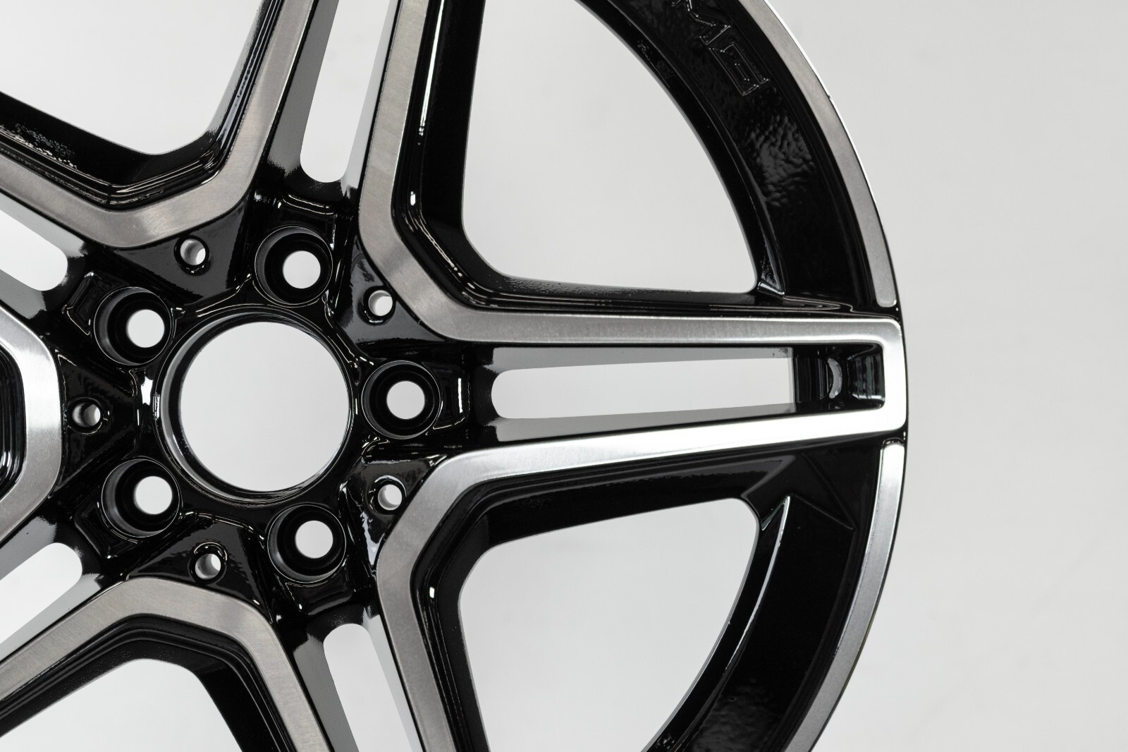 Mercedes C43 AMG 18" inch Front Rim OEM 2017-2022 Genuine Original wheel - Image 4