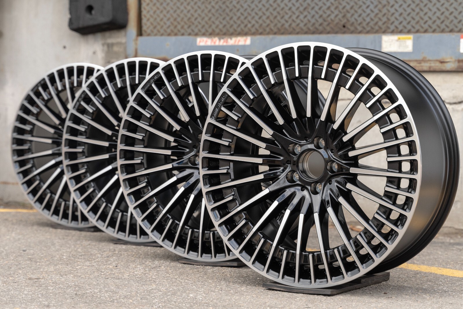 Mercedes EQS350 EQS450 EQS580 Sedan 21" inch rim OEM Genuine AMG Wheel SET - Image 2
