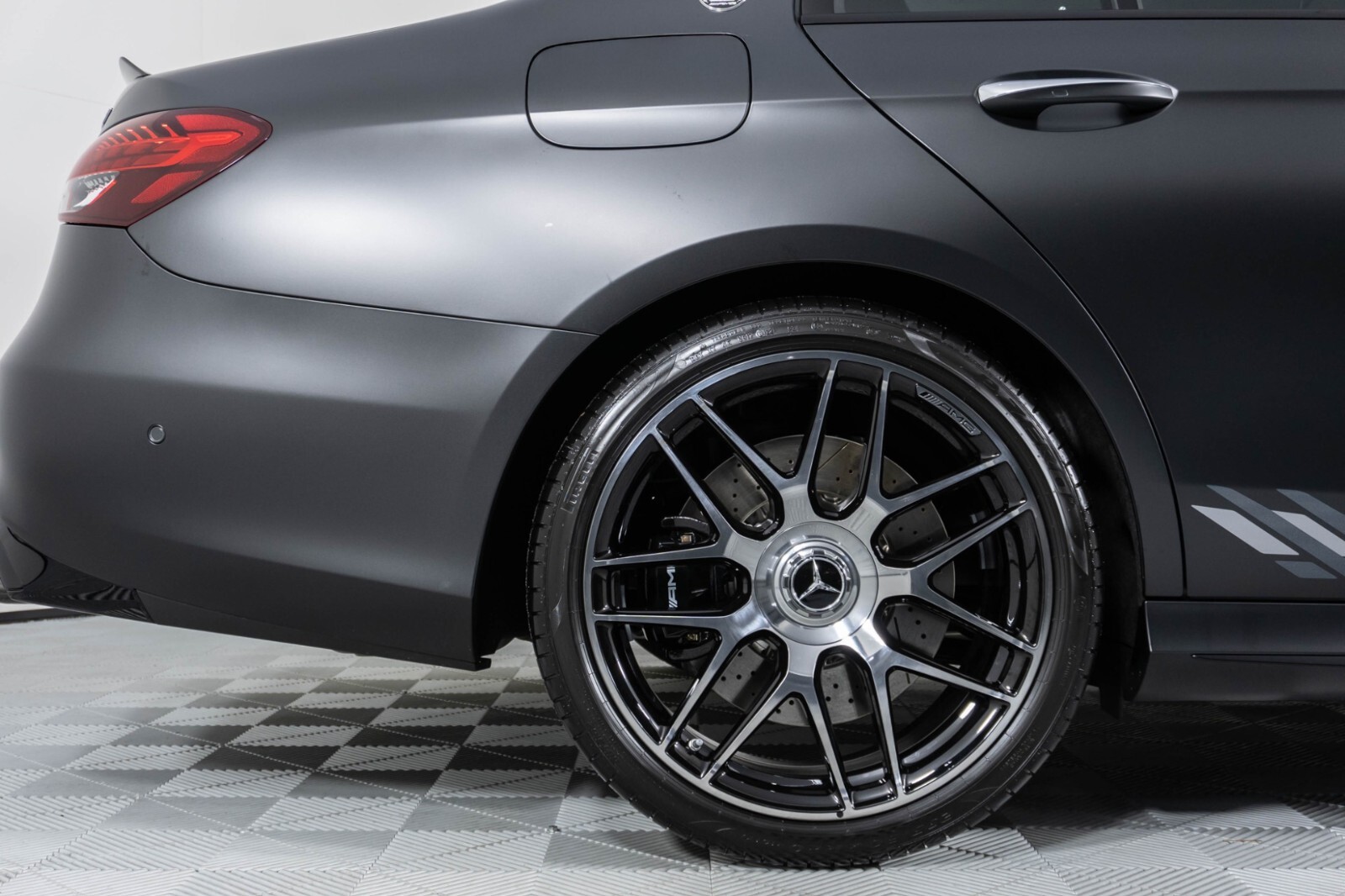 Mercedes E63S AMG 20" rim OEM 2018-2023 Genuine RARE FINAL EDITION wheel SET - Image 5