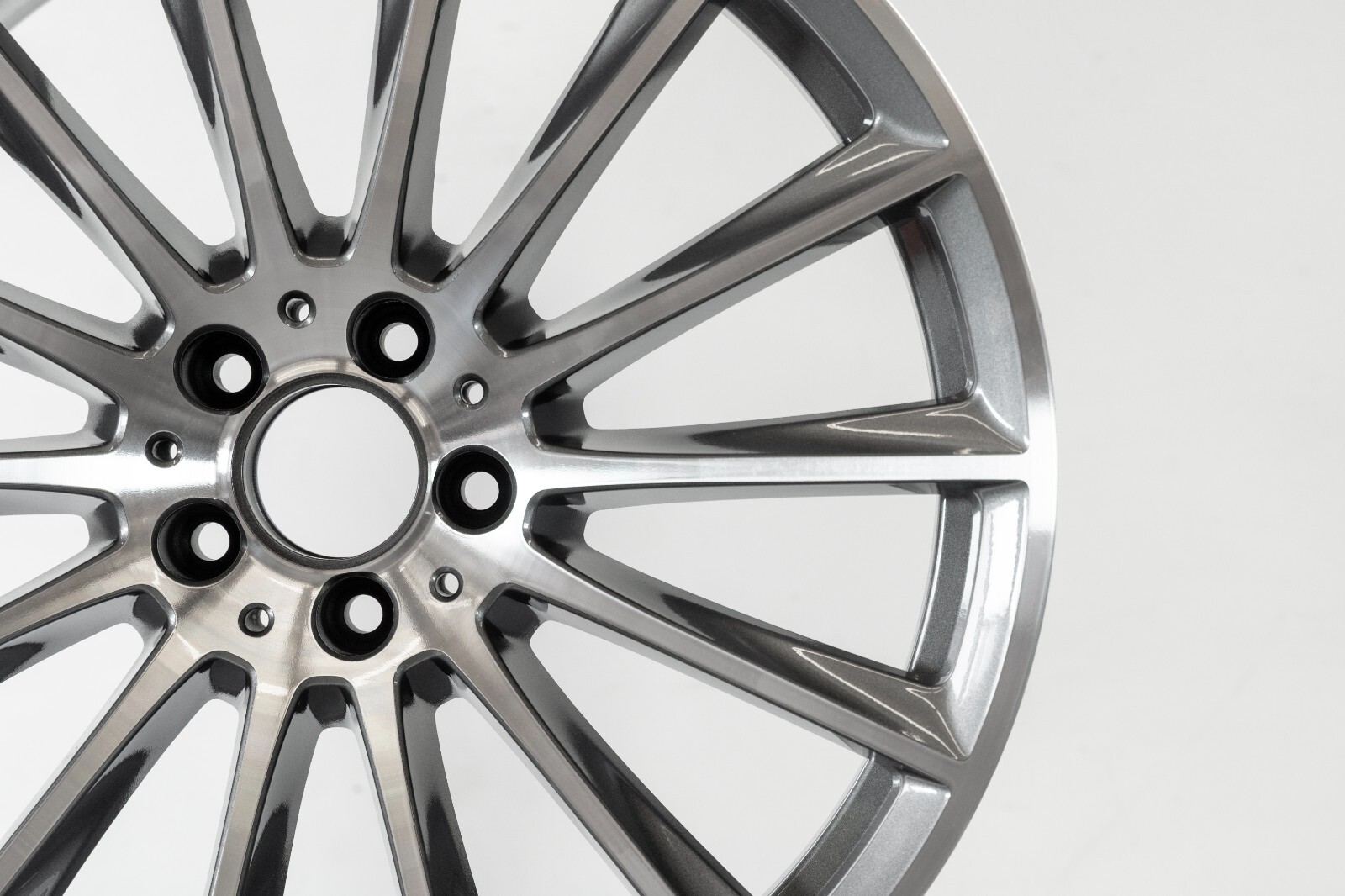 Mercedes S500 S580 20" inch Front rim OEM 2022-2025 Genuine Original AMG wheel - Image 4