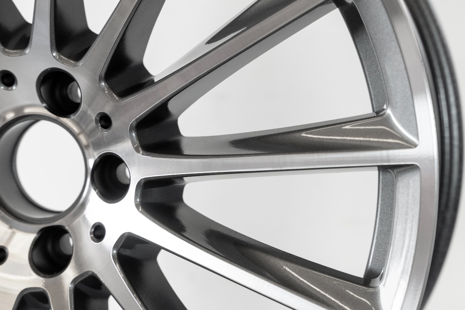 Mercedes S500 S580 20" inch Front rim OEM 2022-2025 Genuine Original AMG wheel - Image 7