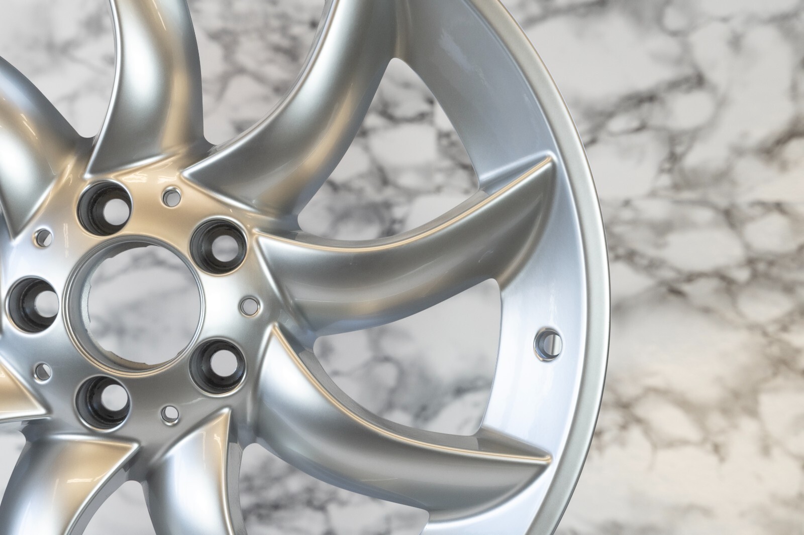 Mercedes McLaren SLR 19" inch Front Right rim OEM 2004-2010 Genuine Wheel - Image 4