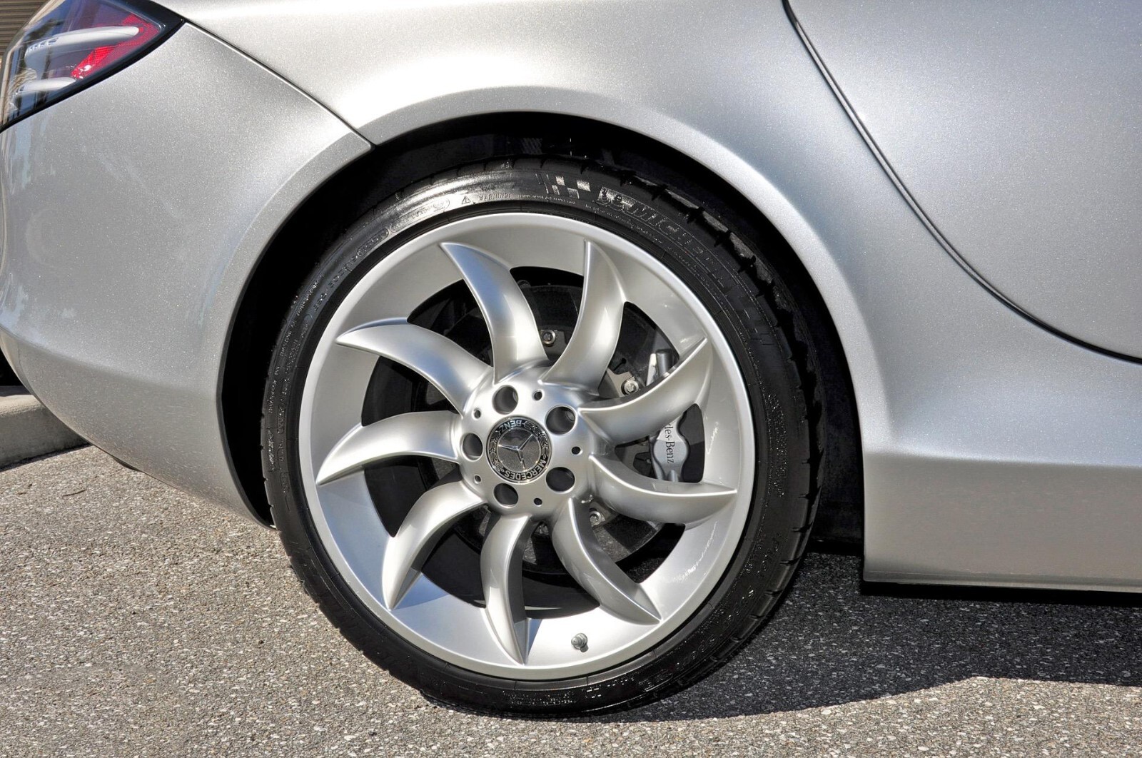 Mercedes McLaren SLR 19" inch Rear Right rim OEM 2004-2010 Genuine Factory Wheel - Image 15