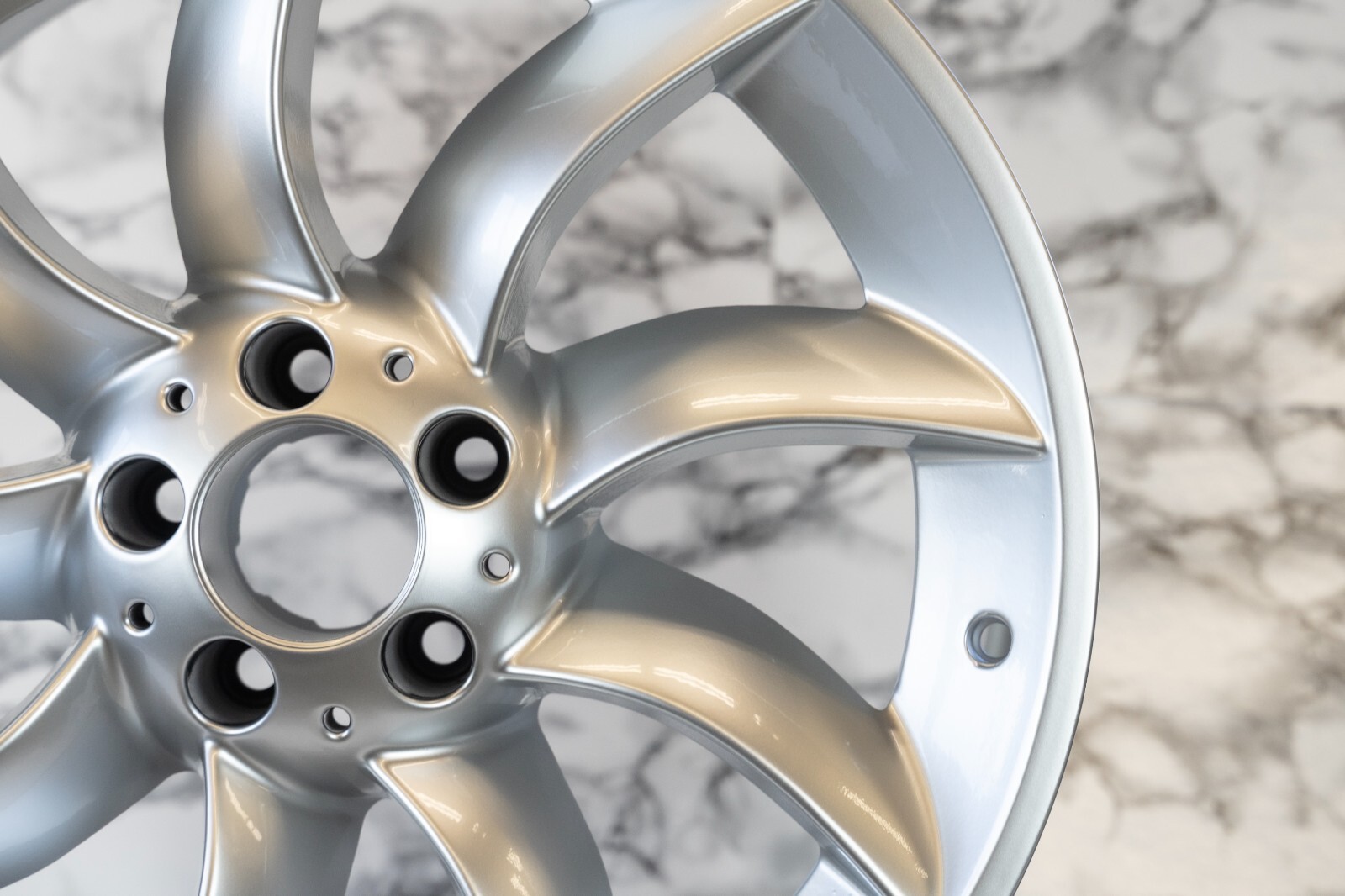 Mercedes McLaren SLR 19" inch Rear Left rim OEM 2004-2010 Genuine Original Wheel - Image 4