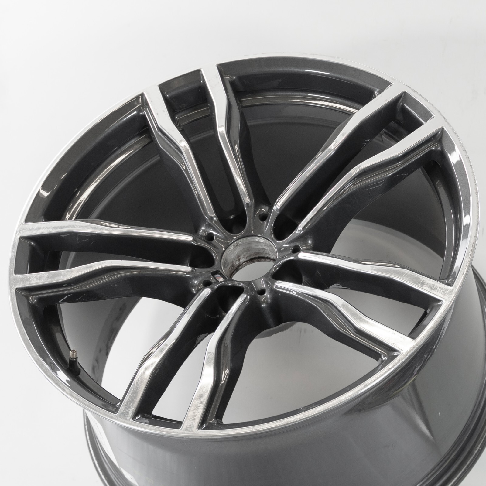BMW X5M X6M 21" inch rear rim OEM 2016 2017 2018 2019 2020 Original 612 wheel
