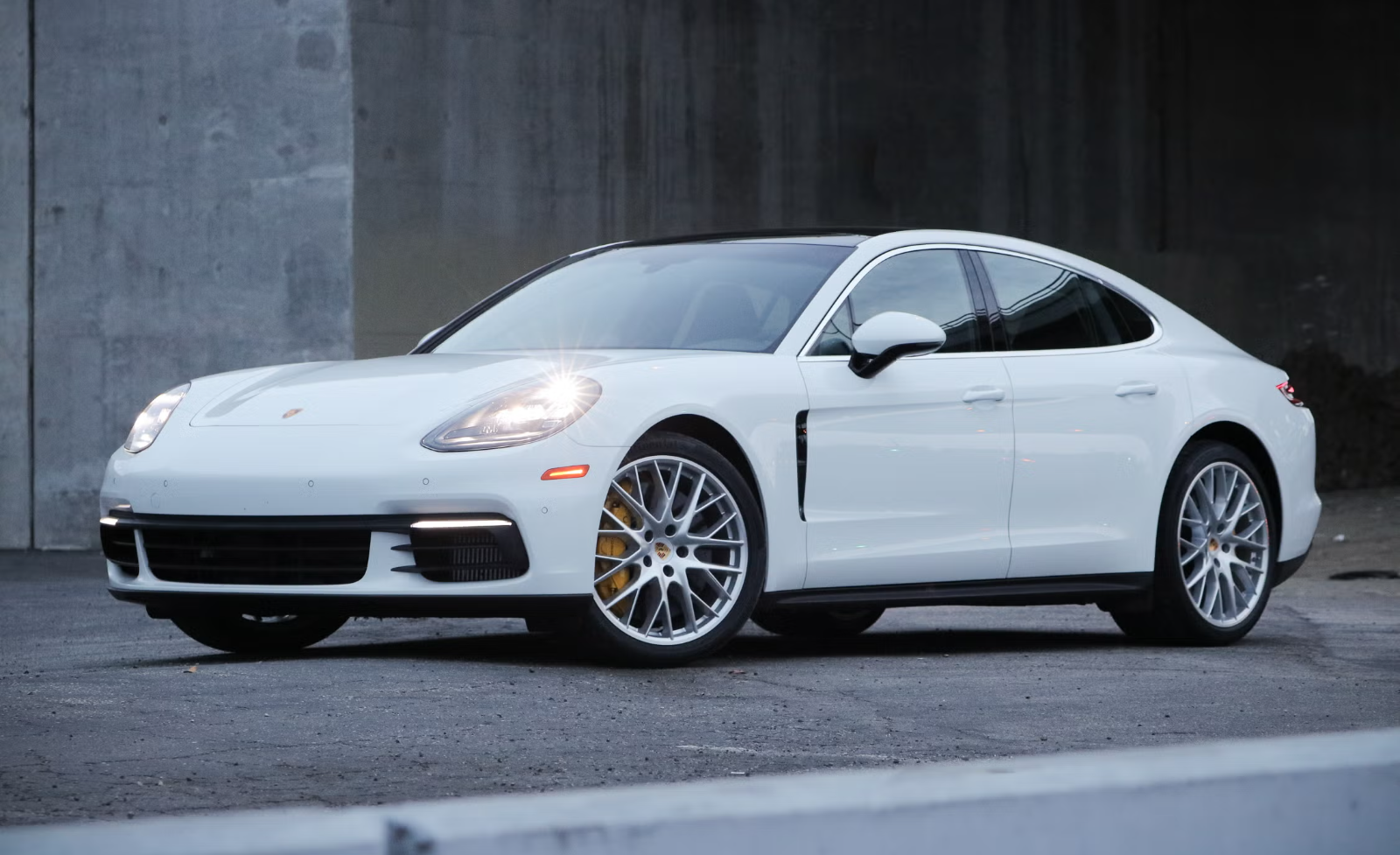 Porsche Panamera 4 4S GTS Turbo 21" inch rim OEM 2016-2025 Genuine Wheels Set – Image 4