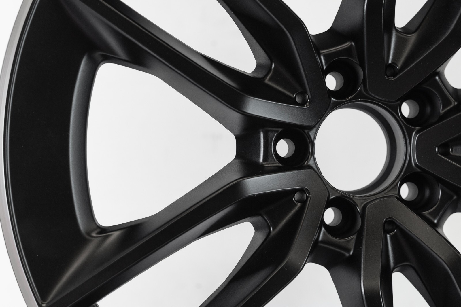 Mercedes GLA250 GLA35 GLB250 GLB35 19" inch rim OEM 2021 2022 2023 AMG Wheel SET – Image 11