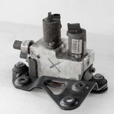 Mercedes Suspension Sway bar Valve Block ML550 ML63 GLE43 GLE63 GLS63 AMG OEM