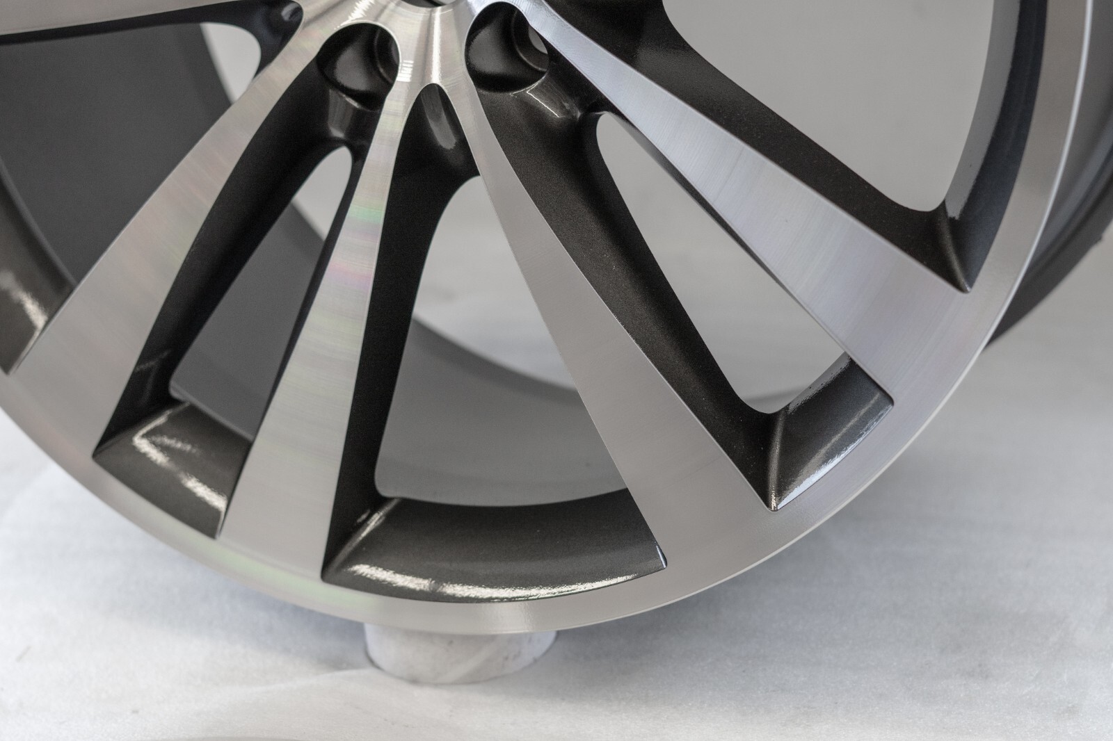 Jaguar XJ XK 20" inch Front rim OEM 2011 2012 2013 2014 2015 Genuine wheel VENOM - Image 6