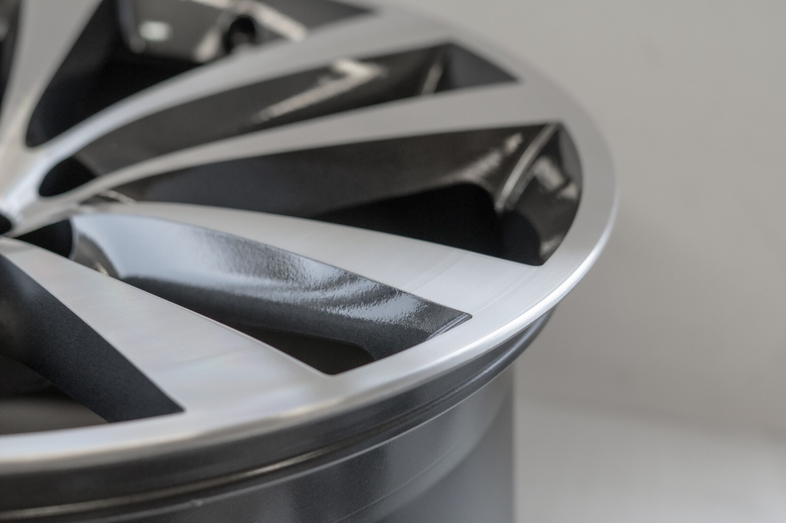 Jaguar XJ XK 20" inch Front rim OEM 2011 2012 2013 2014 2015 Genuine wheel VENOM - Image 9