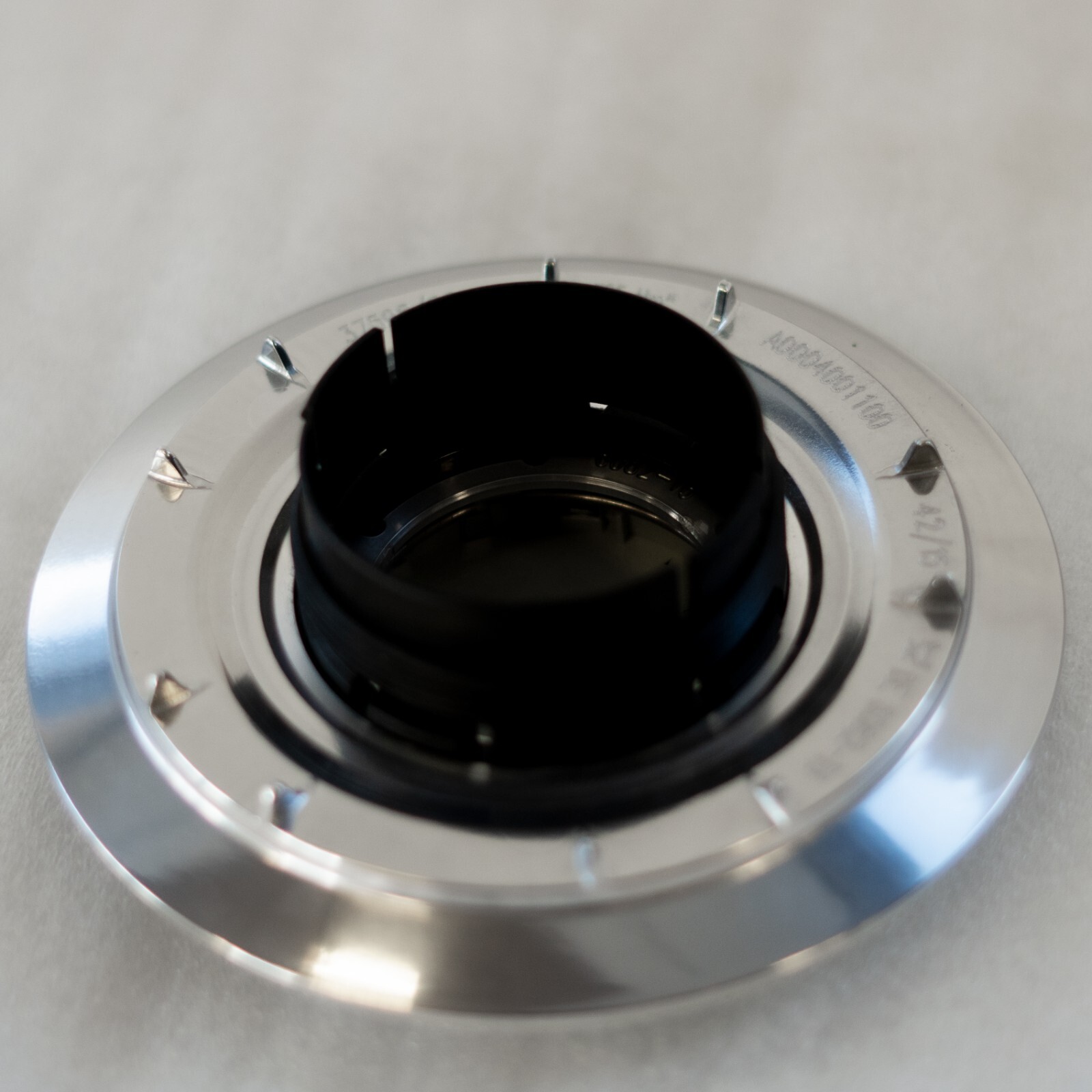 Mercedes Benz C63s E63s CLS63s AMG OEM Genuine Silver center cap wheel hub cover - Image 6