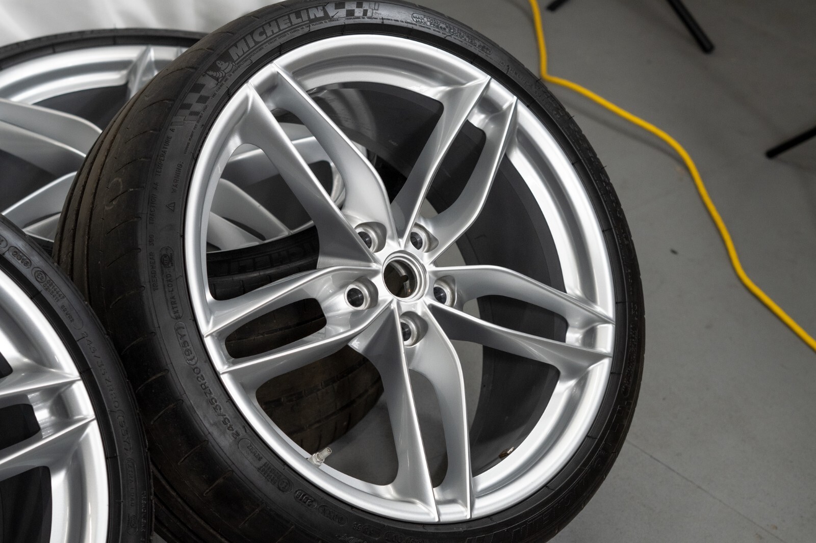 Ferrari 488 GTB F8 Tributo 20" inch rim OEM 2016 2017 2018 2019 2020 Wheel Set - Image 5