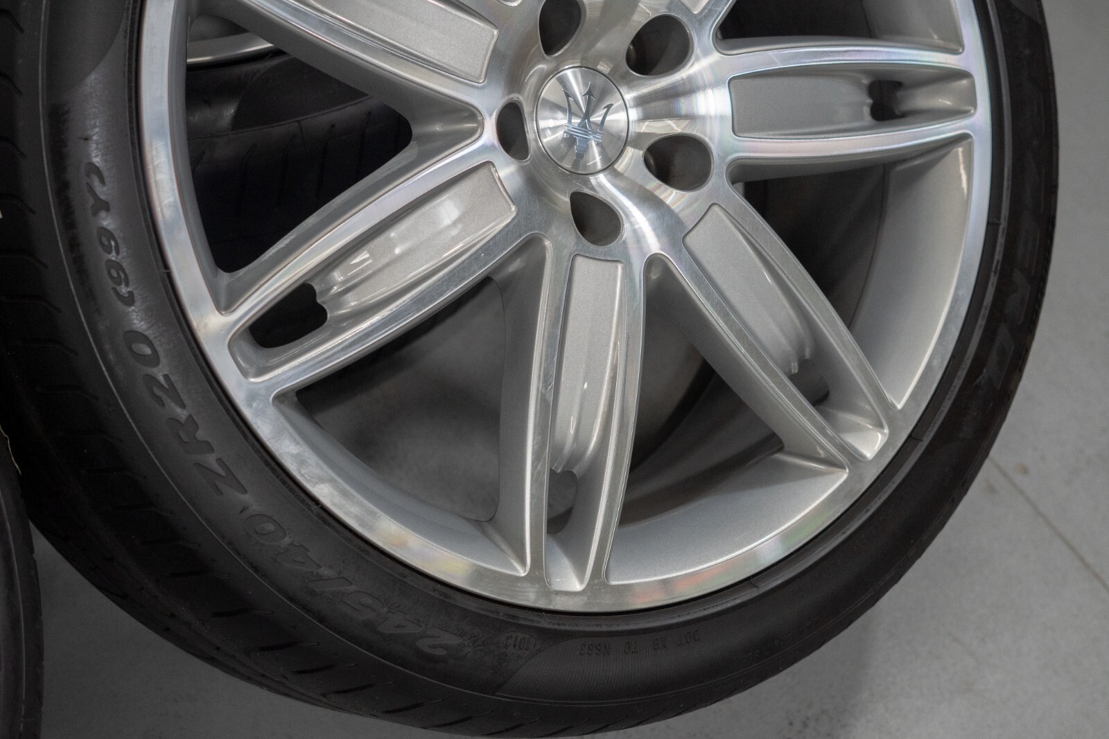 Maserati Quattroporte QP 20" inch rim OEM 2013 2014 Genuine Mercurio Wheel set - Image 7