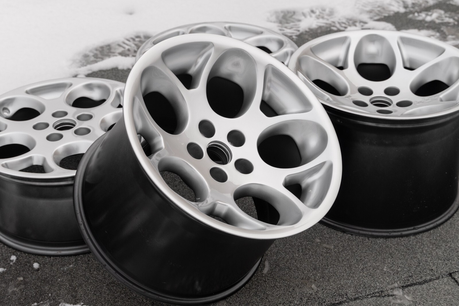 Lamborghini Diablo VT 18" inch rim OEM 1990-2001 Genuine Magnesium Wheel Set - Image 12