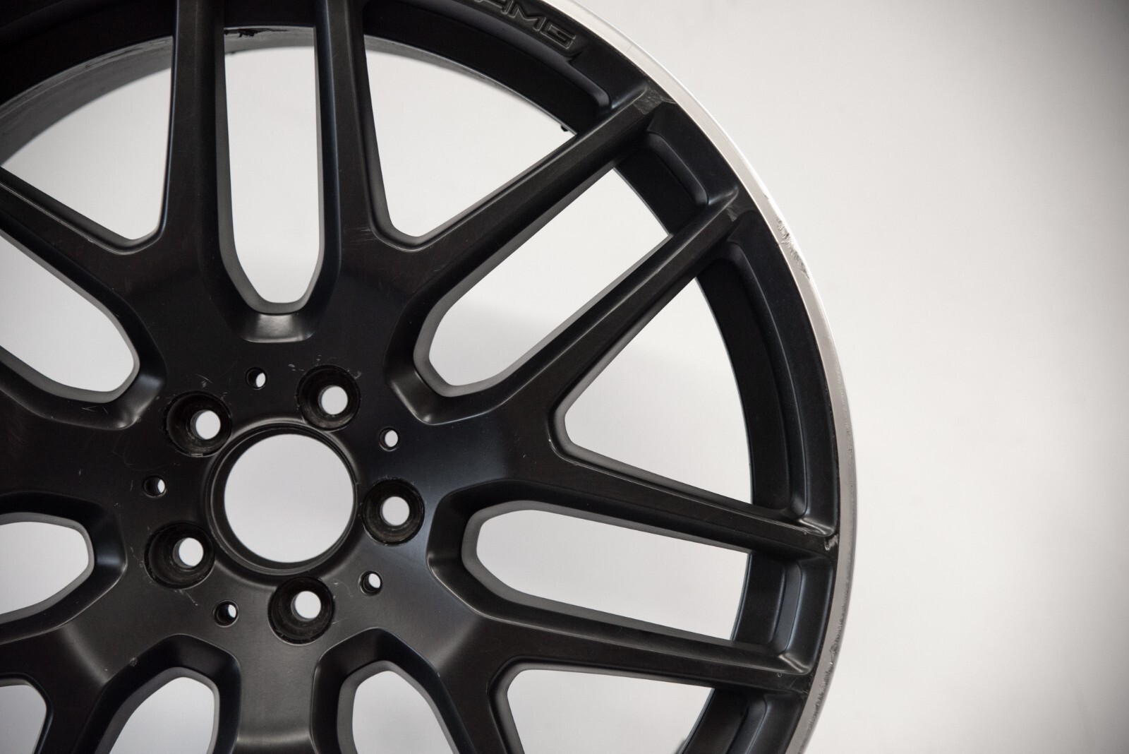 Mercedes ML63 GLE63 GLE63s 21" inch rim AMG OEM 2015 2016 2017 2018 wheel - Image 4