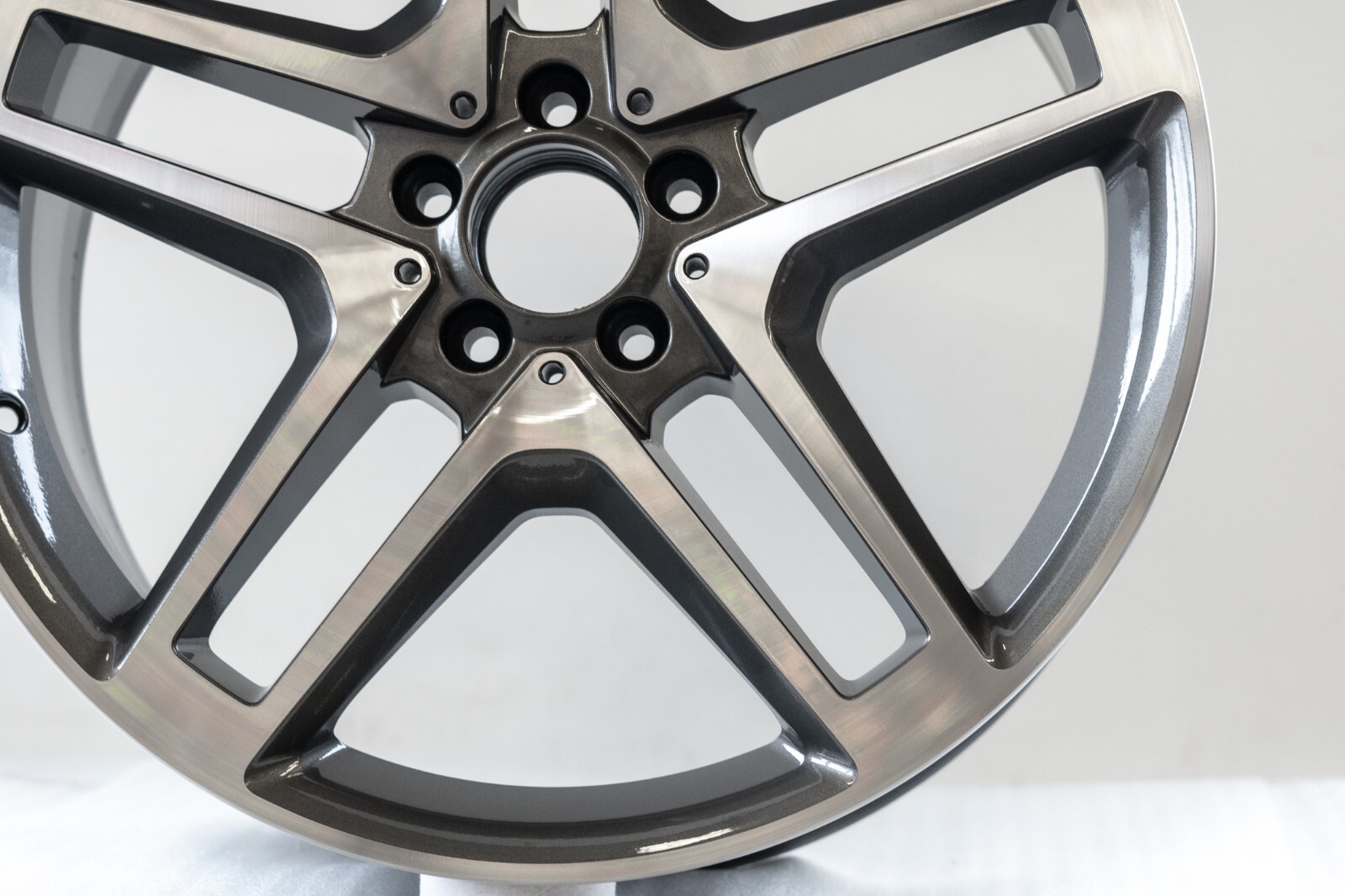 Mercedes GLK250 GLK350 20" inch rim OEM 2011-2015 Genuine Original Wheel - Image 6
