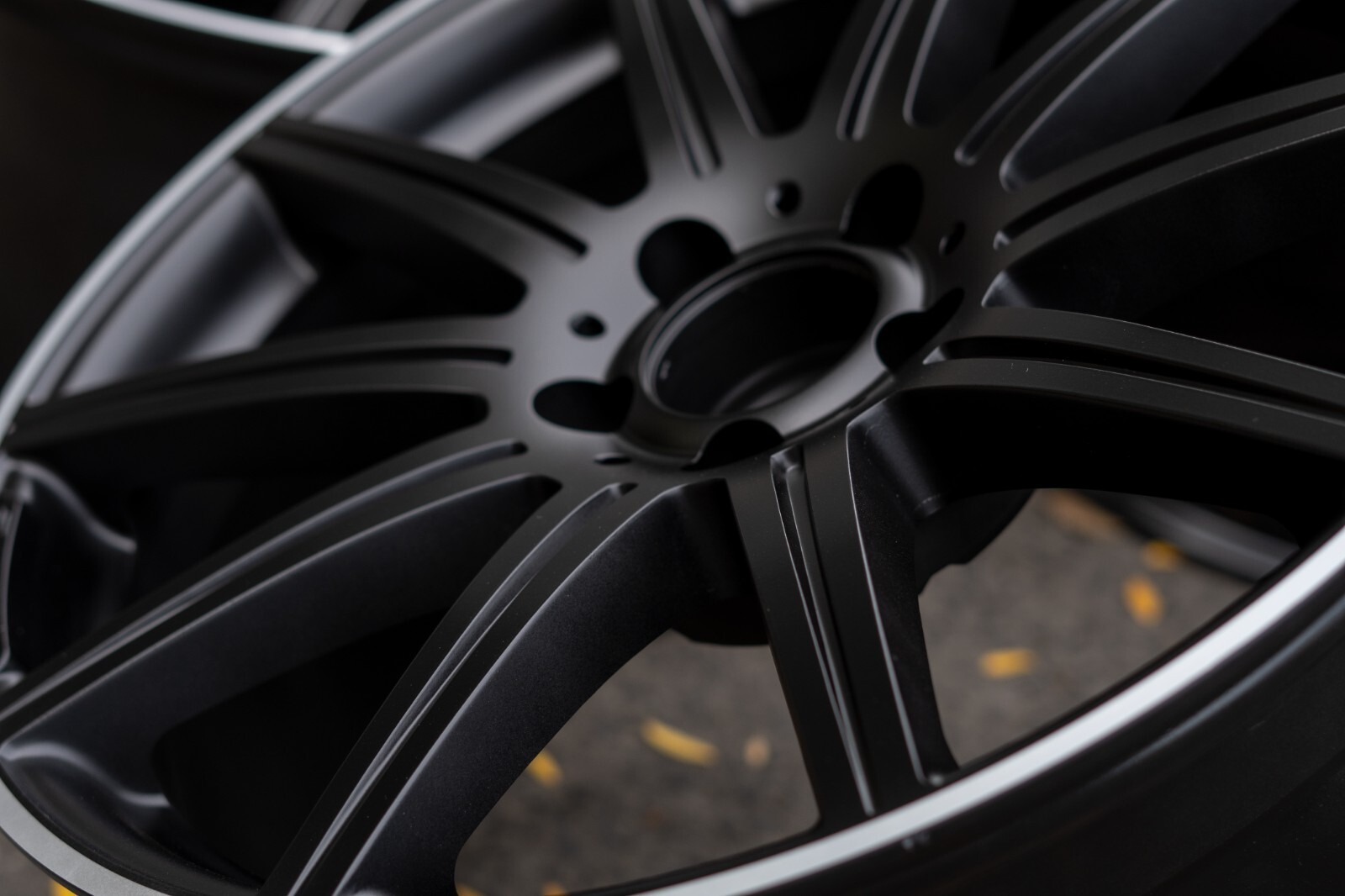 Mercedes E550 E63 E63S AMG 19" inch rim OEM 2009-2016 Genuine Original wheel set - Image 6