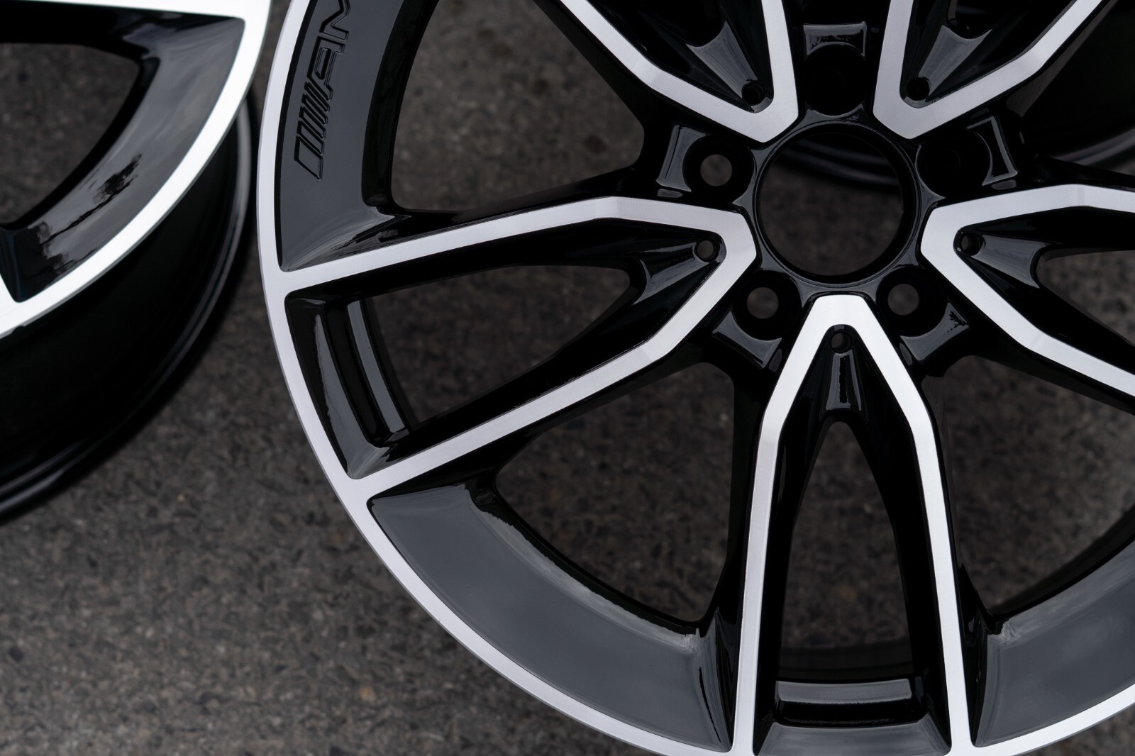 Mercedes C300 C450 C43 AMG 19" Inch OEM 2015-2022 Genuine Original wheel set - Image 16