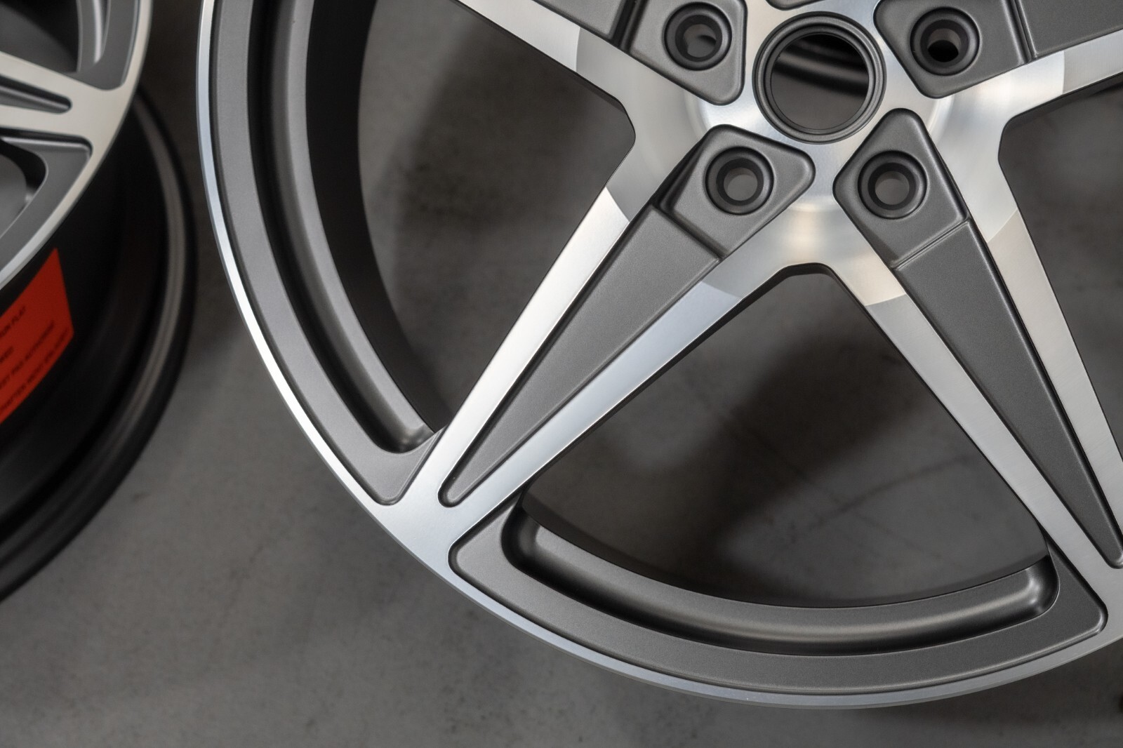 Ferrari California T 20" inch rim OEM 2008-2017 Genuine NEW Forged wheel set - Image 10