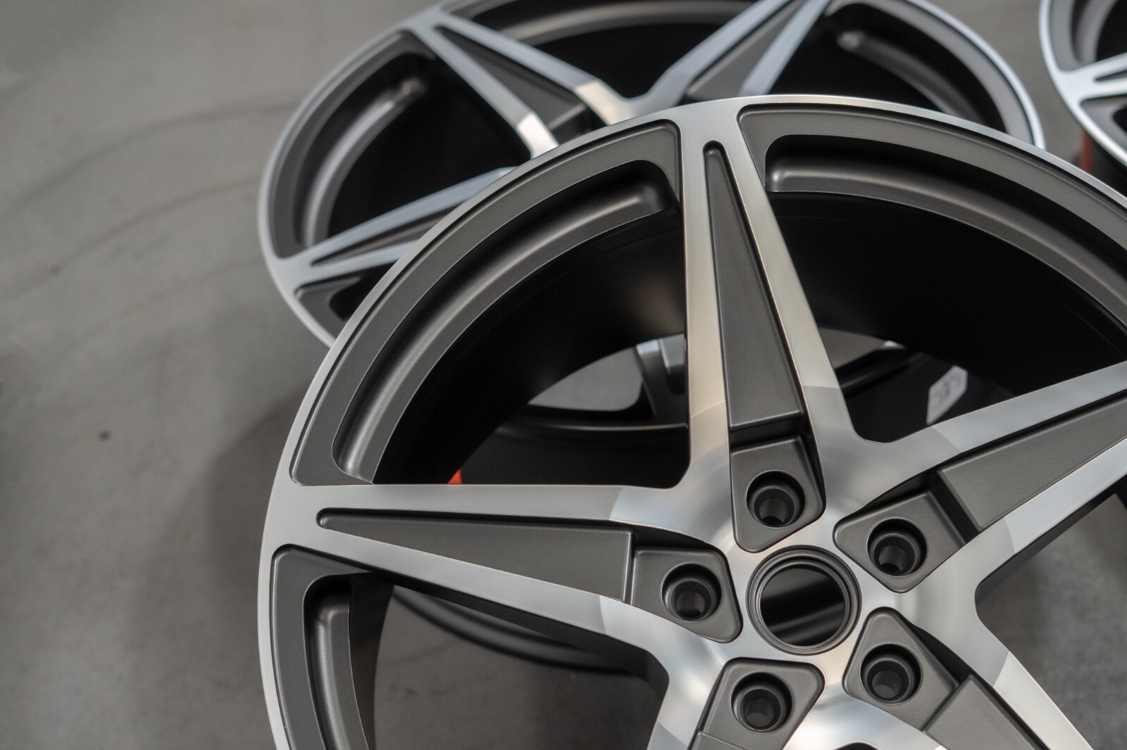 Ferrari California T 20" inch rim OEM 2008-2017 Genuine NEW Forged wheel set - Image 12