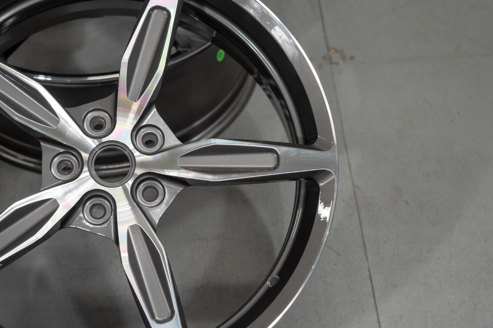 Ferrari California T 20" inch rim OEM 2008-2017 Genuine NEW Forged wheel set - Image 5