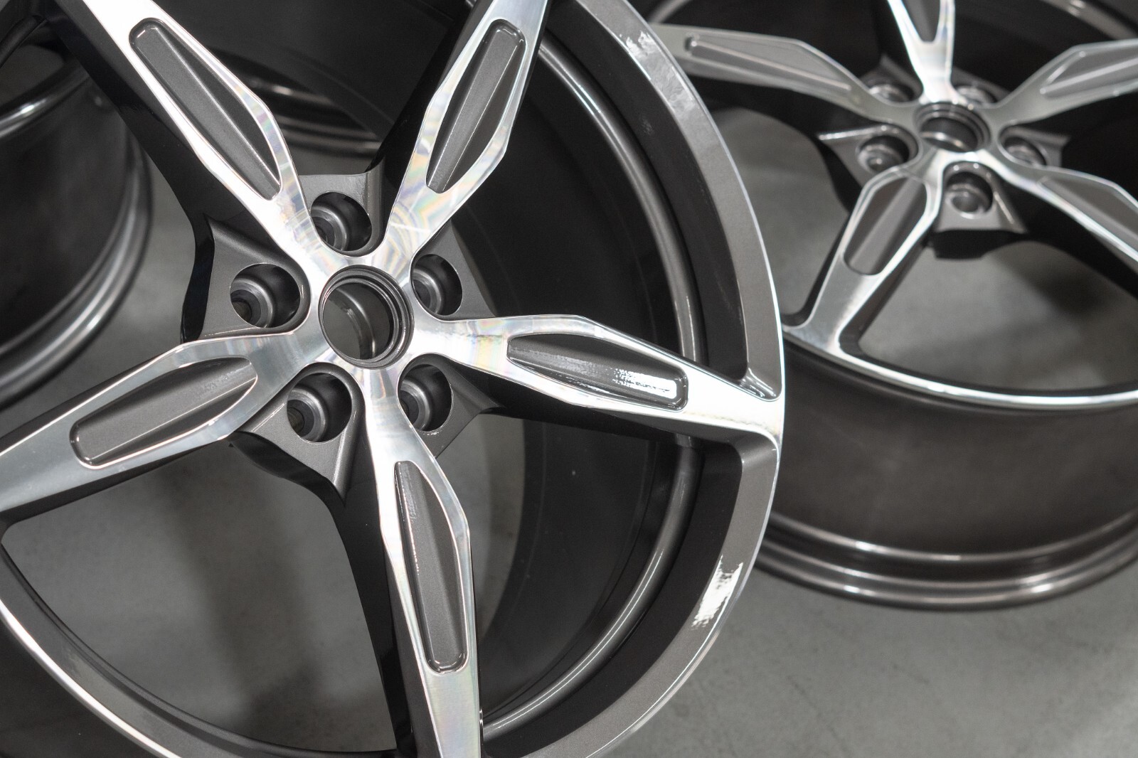 Ferrari California T 20" inch rim OEM 2008-2017 Genuine NEW Forged wheel set - Image 17
