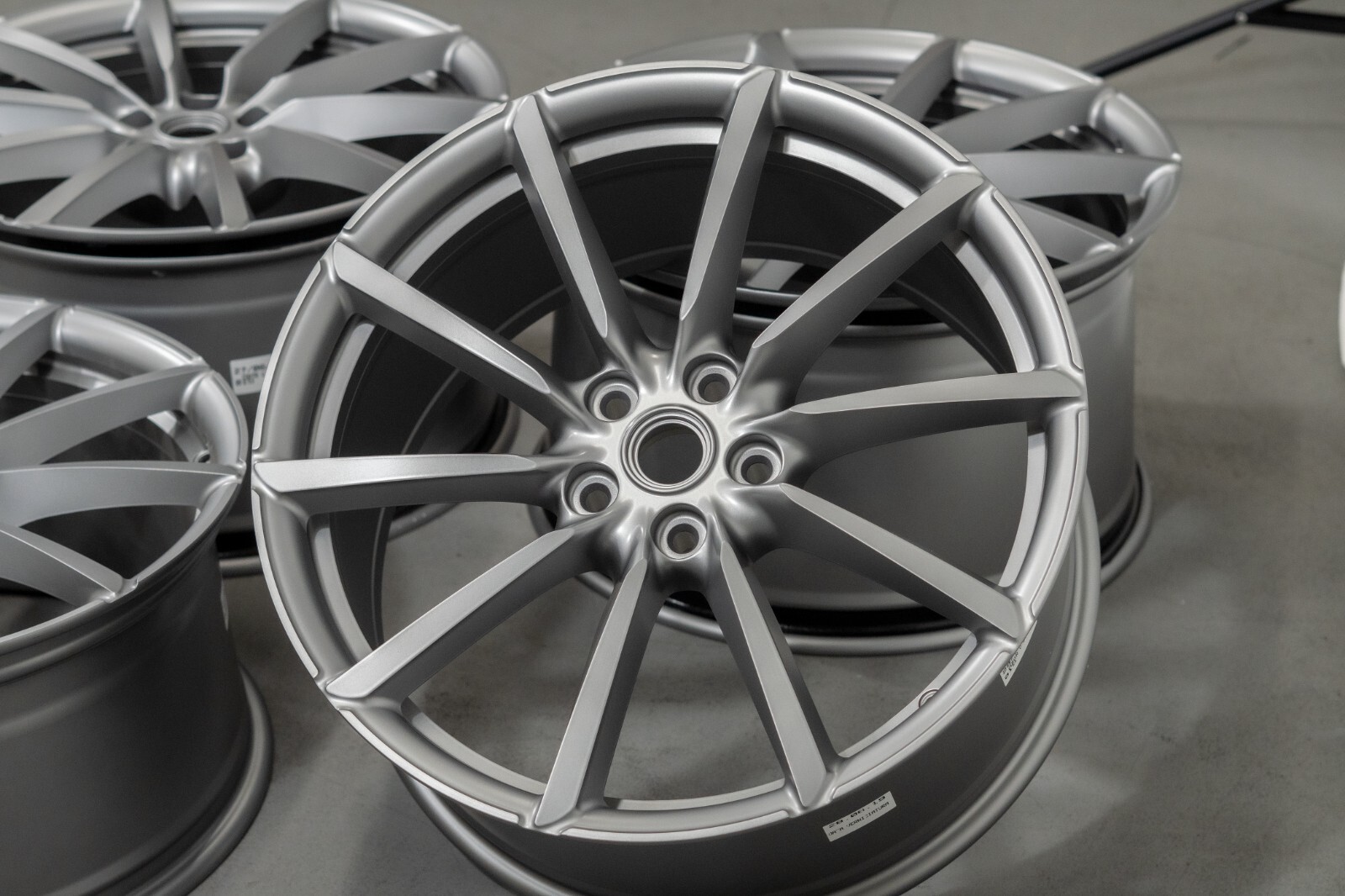 Ferrari F12 Berlinetta 20" inch rim OEM 2013 2014 2015 2016 Forged wheel SET - Image 8