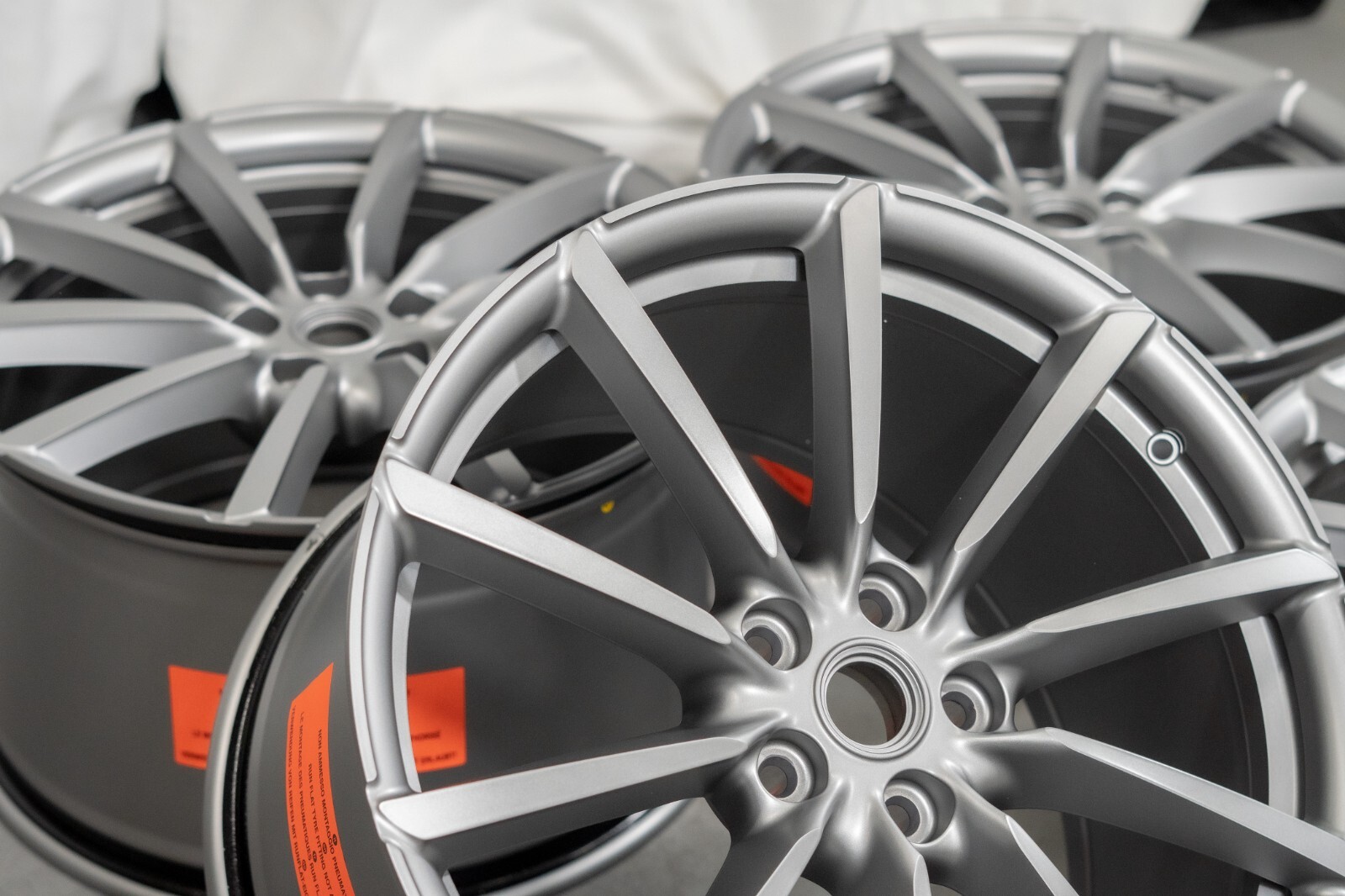 Ferrari F12 Berlinetta 20" inch rim OEM 2013 2014 2015 2016 Forged wheel SET - Image 17