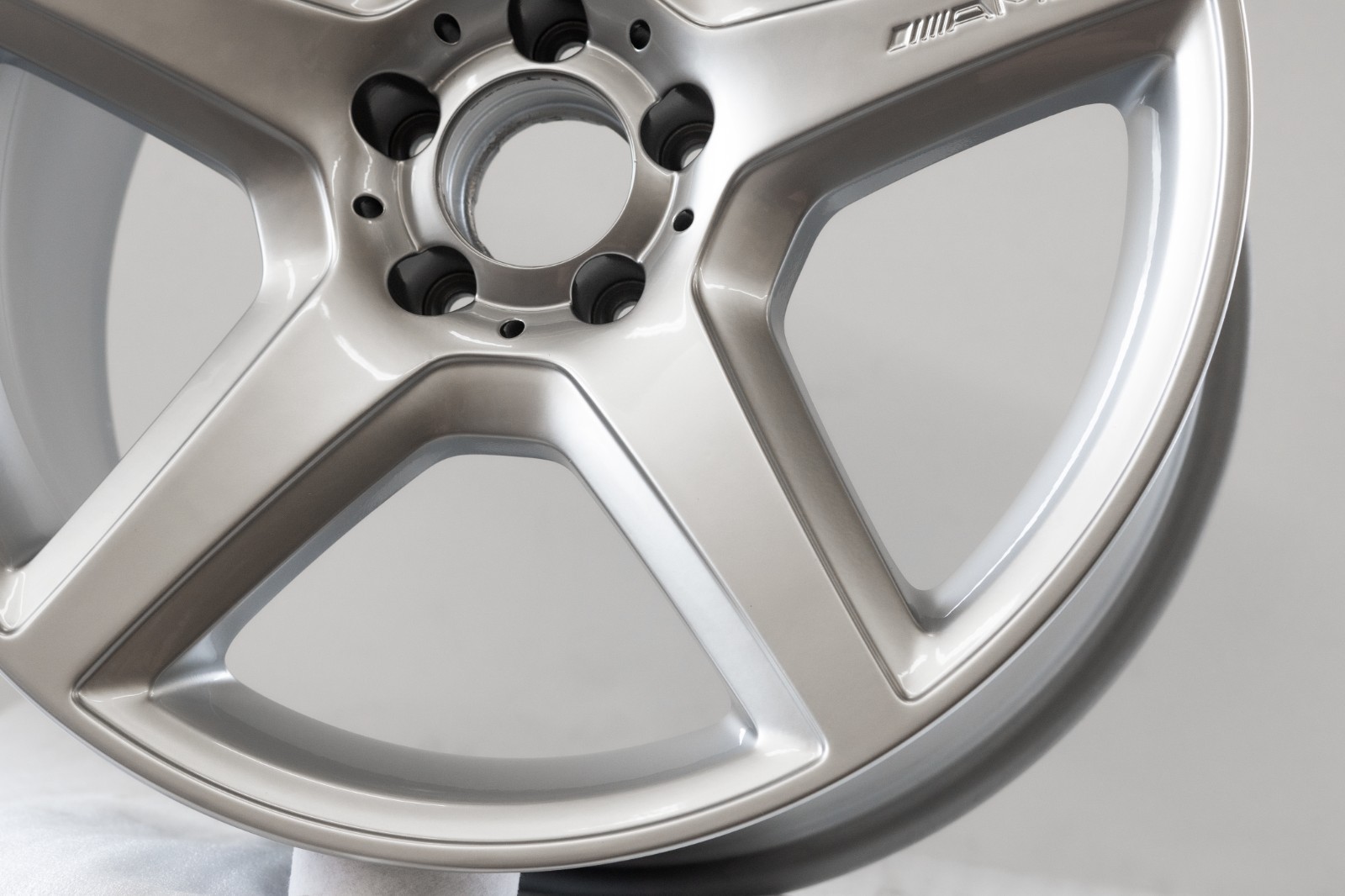Mercedes CLS55 CLS500 CLS63 AMG 19" inch Rear rim OEM 2006-2011 Genuine Wheel - Image 5