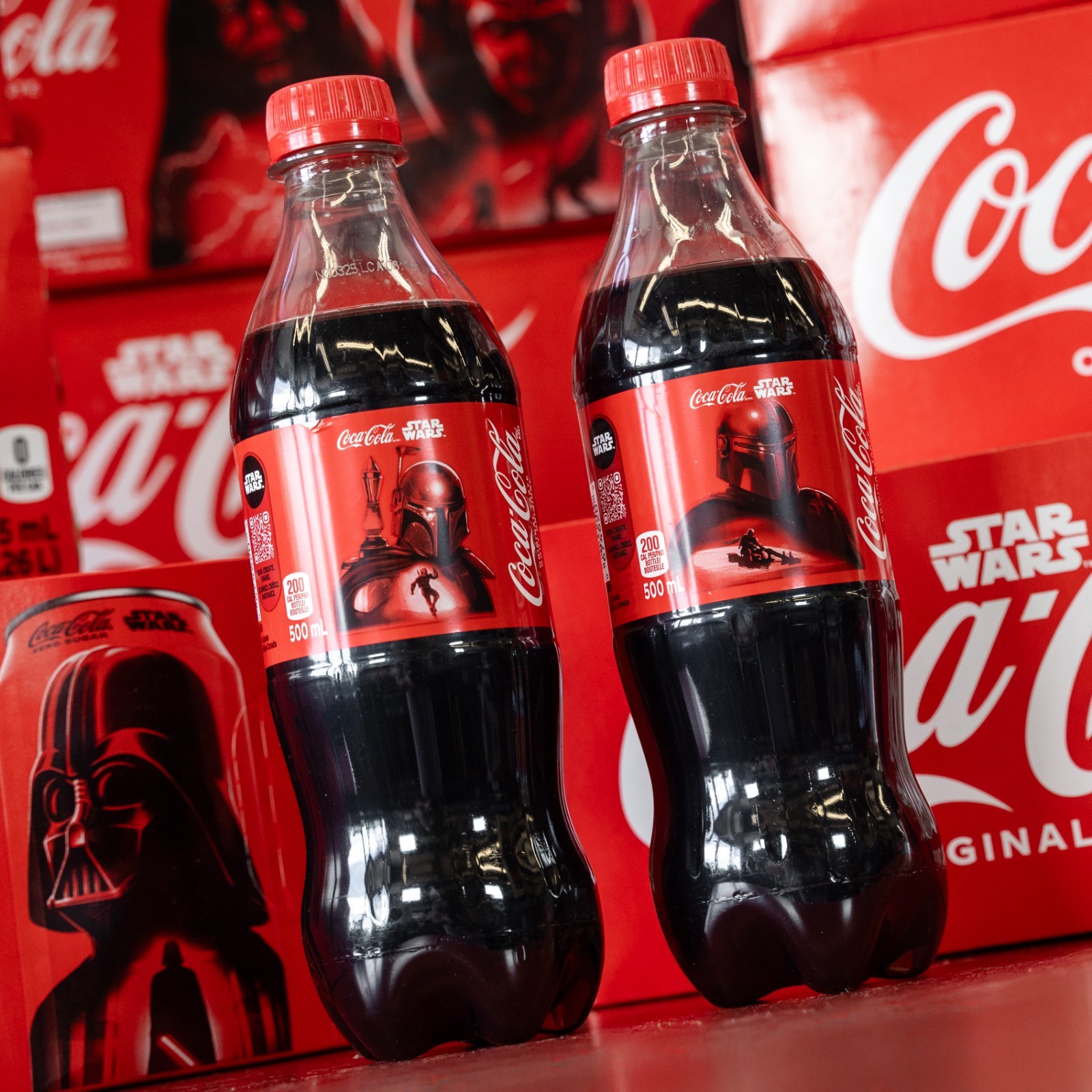Star Wars The Mandalorian & Grogu Coca-Cola Coke Limited Edition 2025 Collection - Image 3