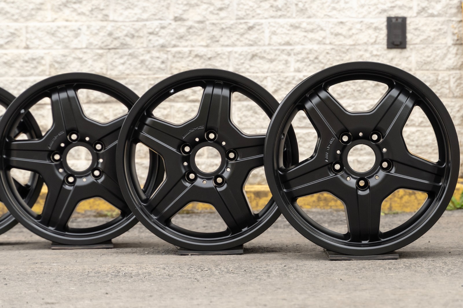 Mercedes G500 G55 AMG 18" inch rim OEM 2003-2008 Genuine Original Wheels Set - Image 8