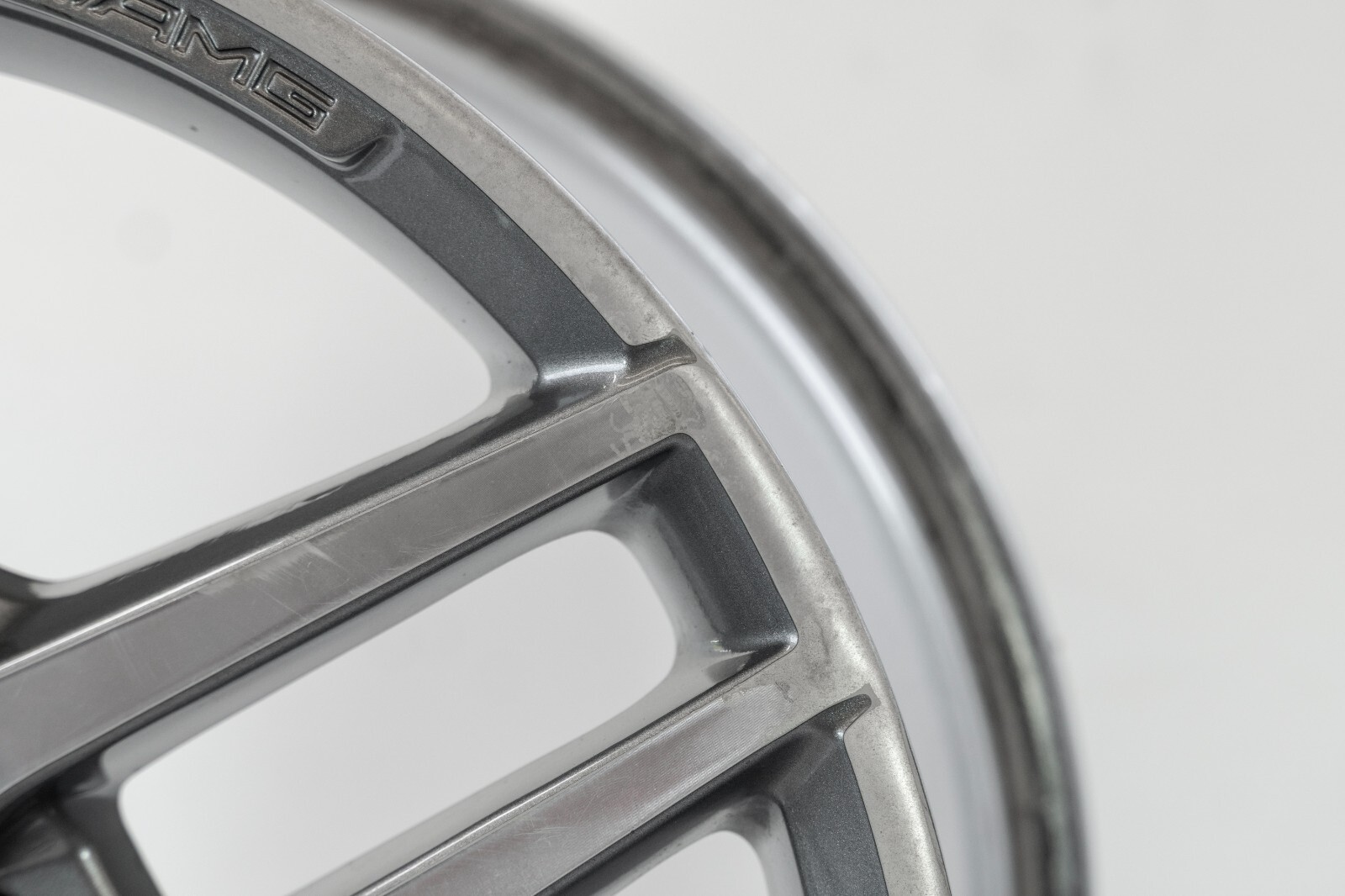 Mercedes S400 S550 19" inch Front rim OEM 2014-2020 Genuine Original AMG wheel - Image 7