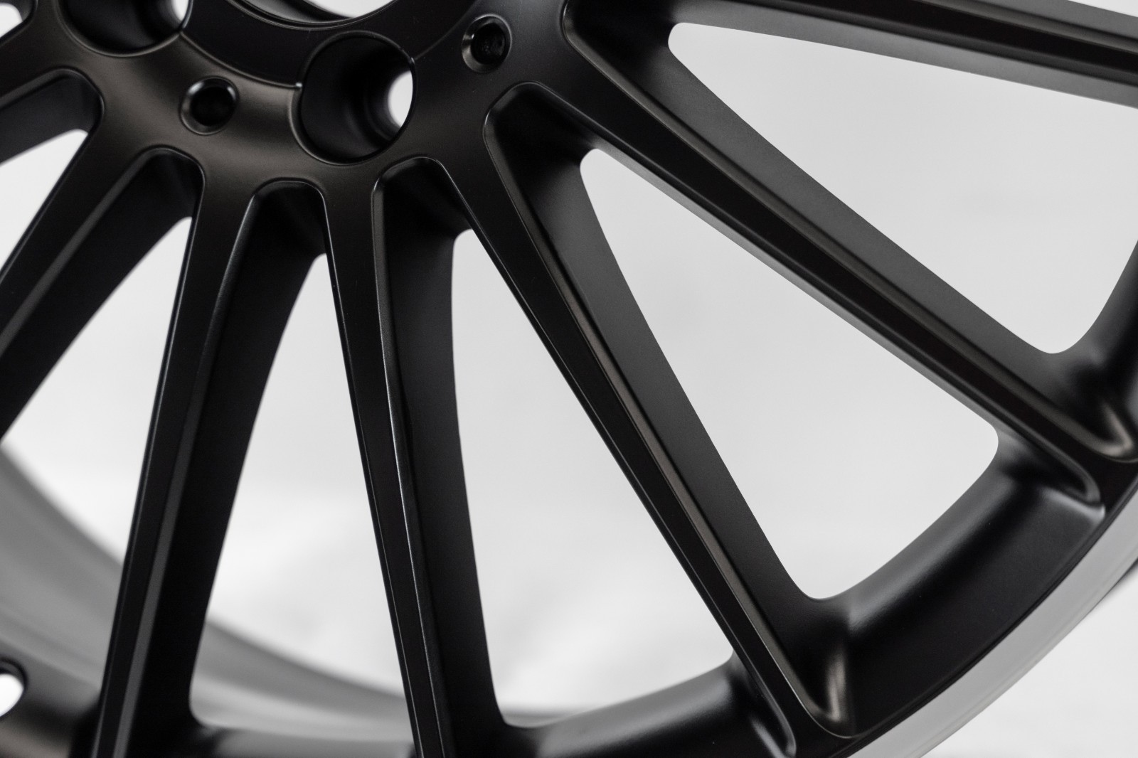 Mercedes C63 AMG 19" inch Rear rim OEM 2008-2015 Genuine Affalterbach wheel - Image 8