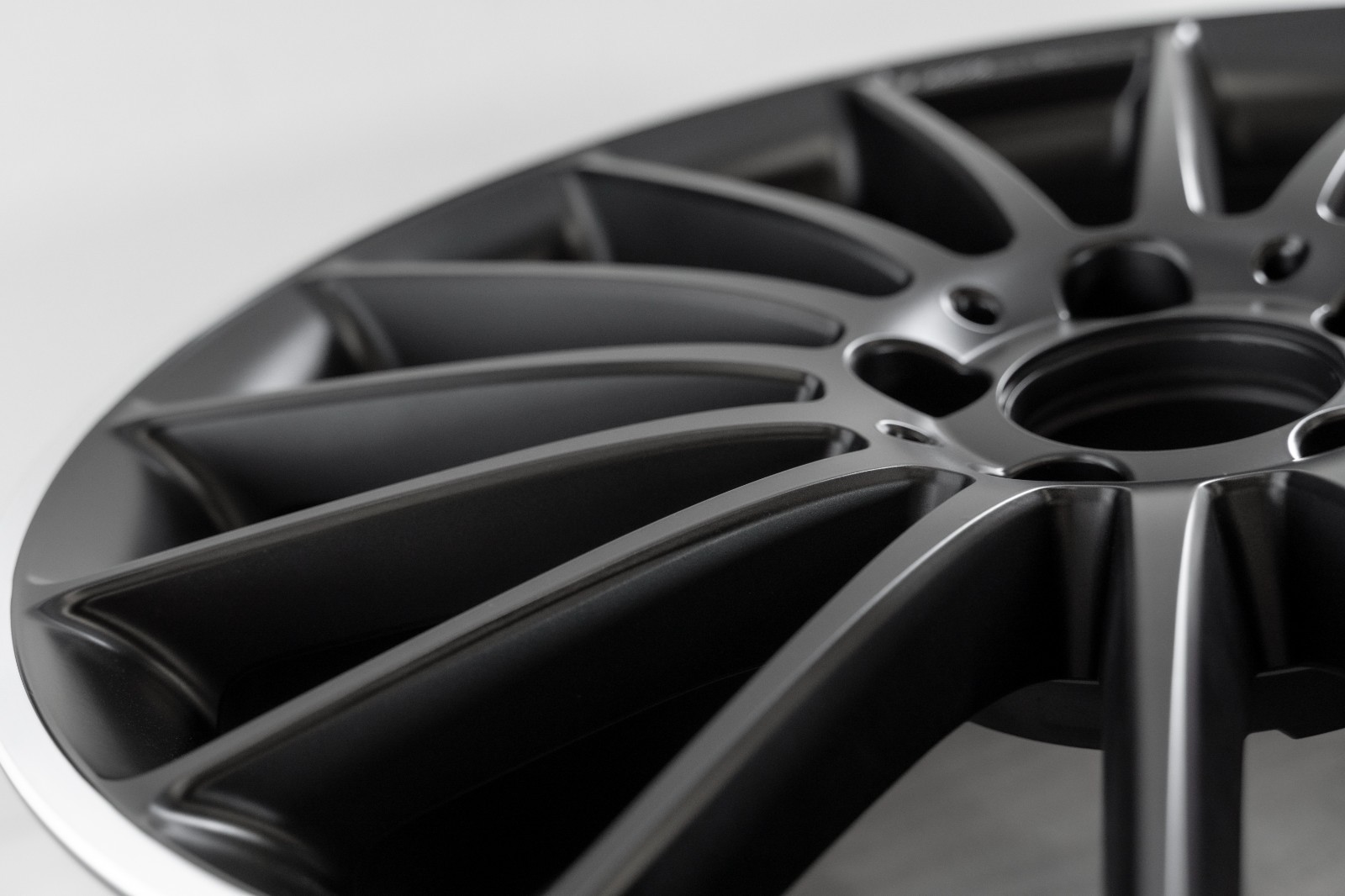 Mercedes C63 AMG 19" inch Rear rim OEM 2008-2015 Genuine Affalterbach wheel - Image 13