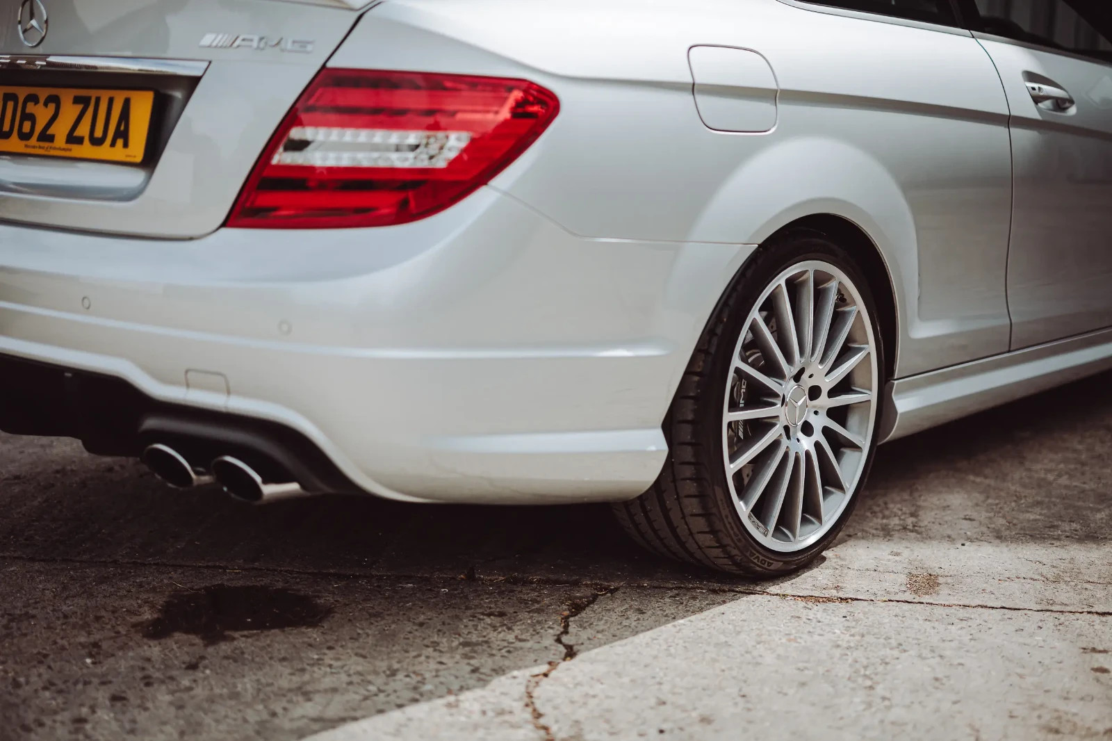 Mercedes C63 AMG 19" inch Rear rim OEM 2008-2015 Genuine Affalterbach wheel - Image 16