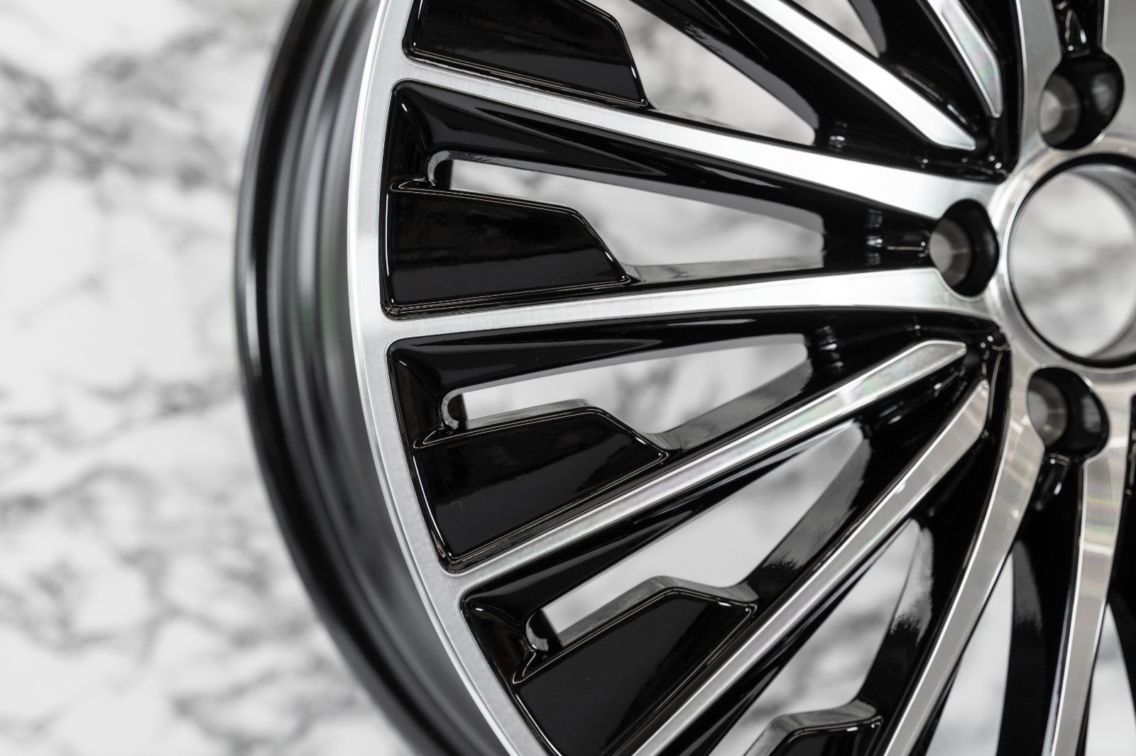Mercedes CLE300 CLE450 19" inch Rear rim OEM 2024-2026 Genuine AMG Wheel - Image 11