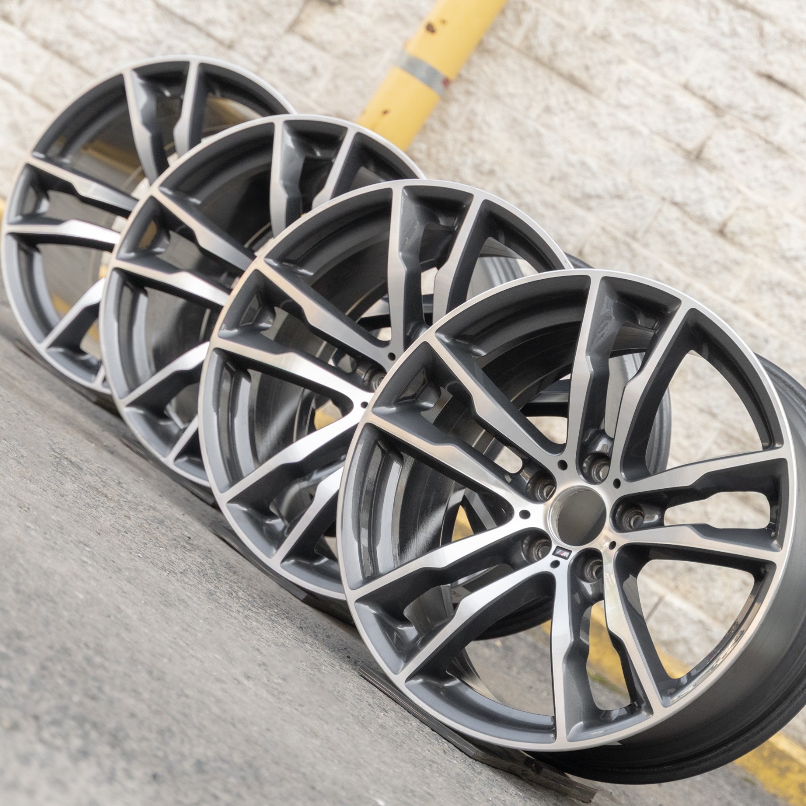 BMW X5 X6 X5M X6M 20" inch rim OEM 2014-2019 Genuine Style 611M wheels Set of 4
