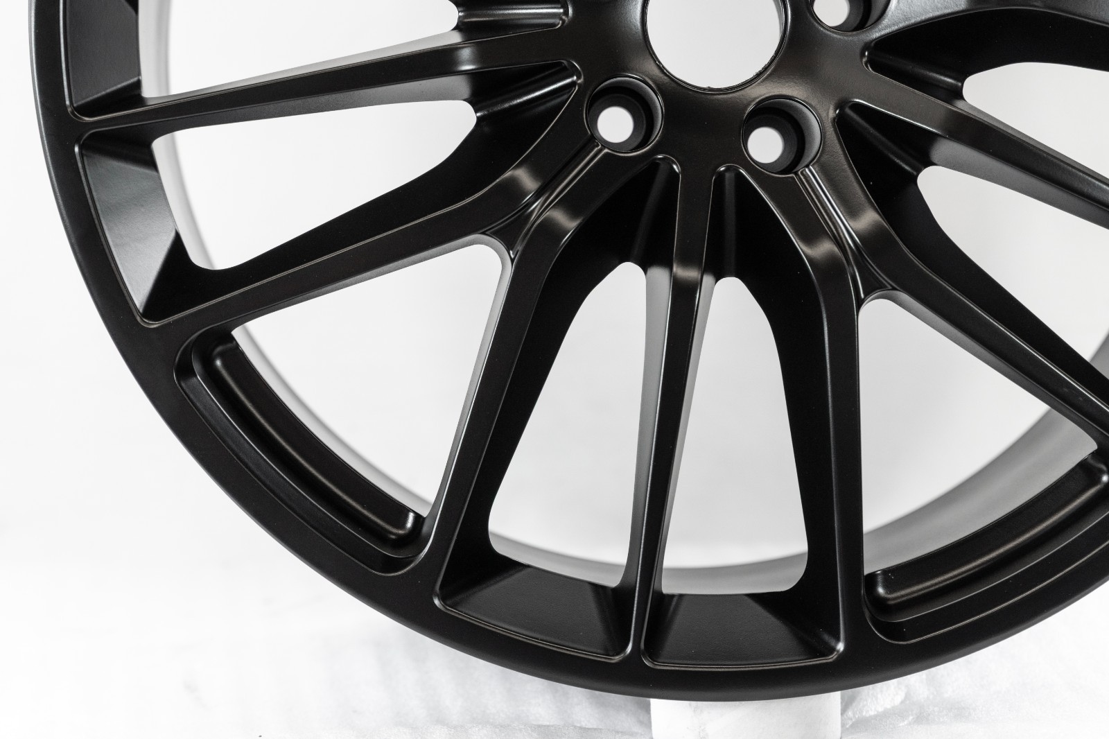 Maserati Ghibli Quattroporte GTS 21" inch Rear Rim OEM 2014-2023 Genuine Wheel - Image 5