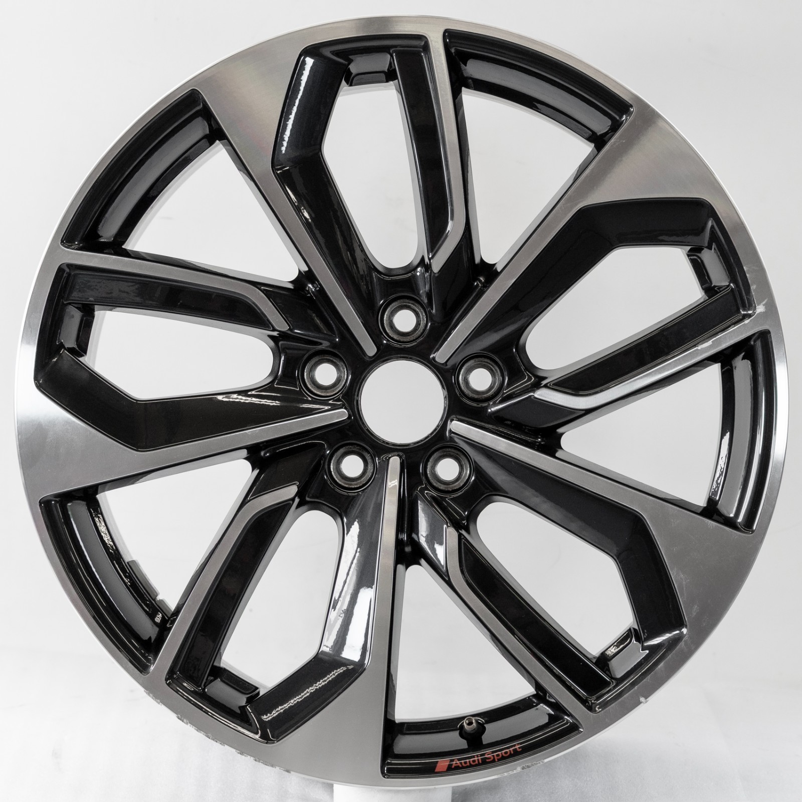 Audi A3 S3 19" inch rim OEM 2022-2025 Genuine Original Wheel 8Y0601025S – Image 2