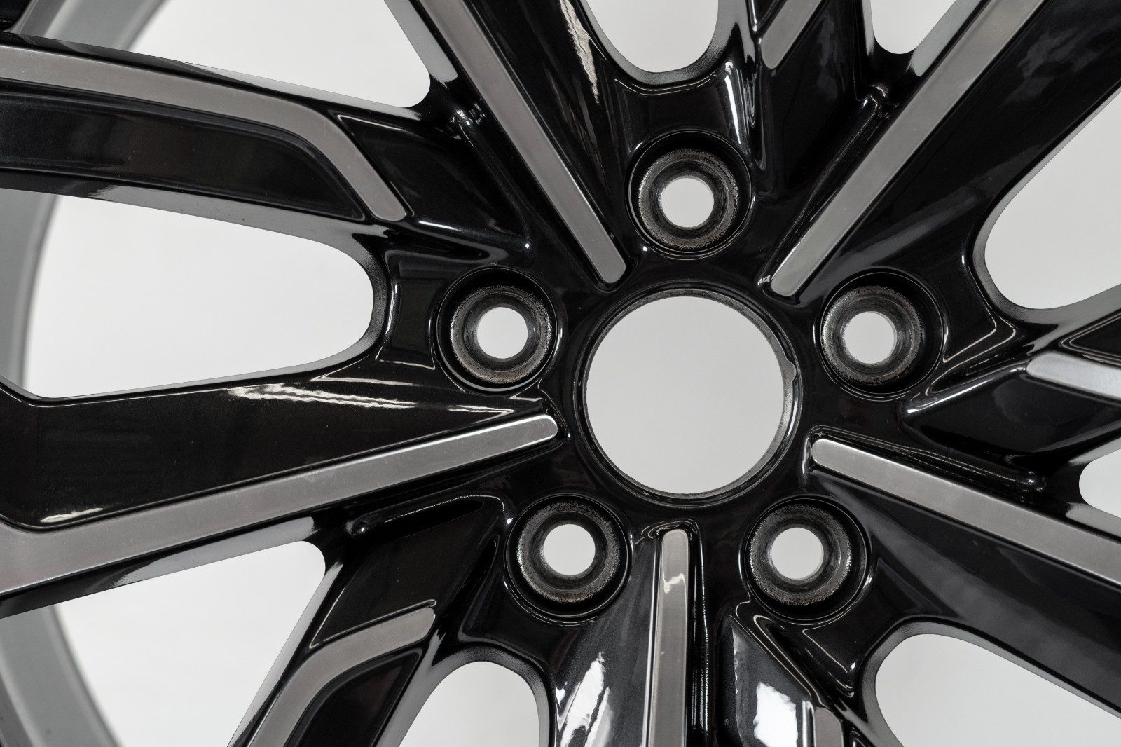 Audi A3 S3 19" inch rim OEM 2022-2025 Genuine Original Wheel 8Y0601025S – Image 11