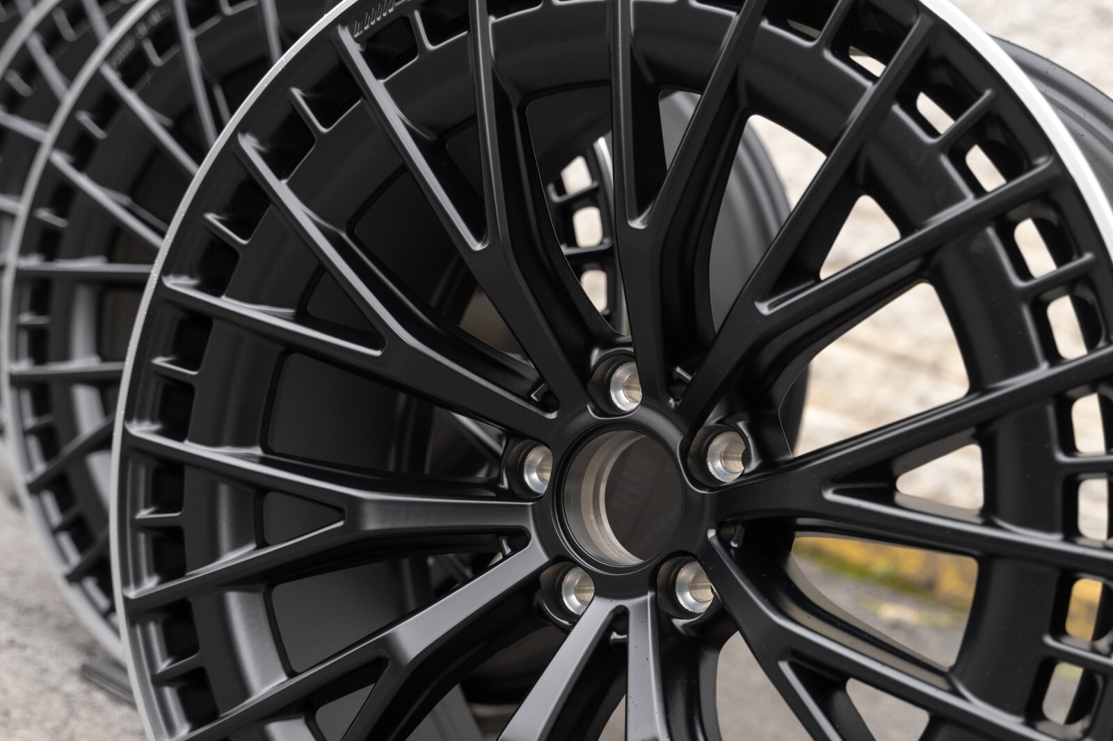 Mercedes GLC43 GLC63s AMG 21" inch rim OEM 2023-2026 Genuine Original Wheel SET – Image 5