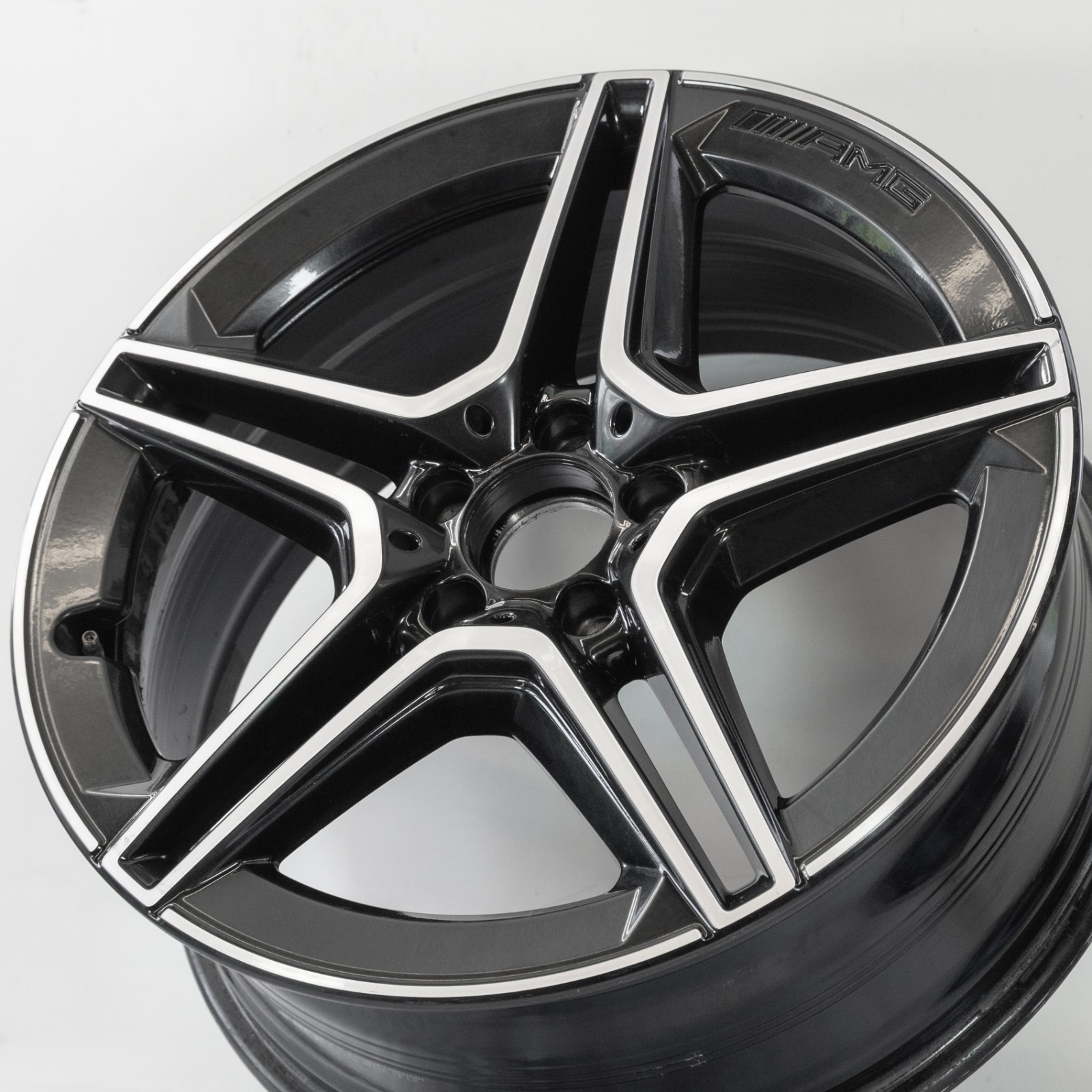 Mercedes GLA250 GLB250 19" inch rim OEM 2021-2025 Genuine Original Factory Wheel