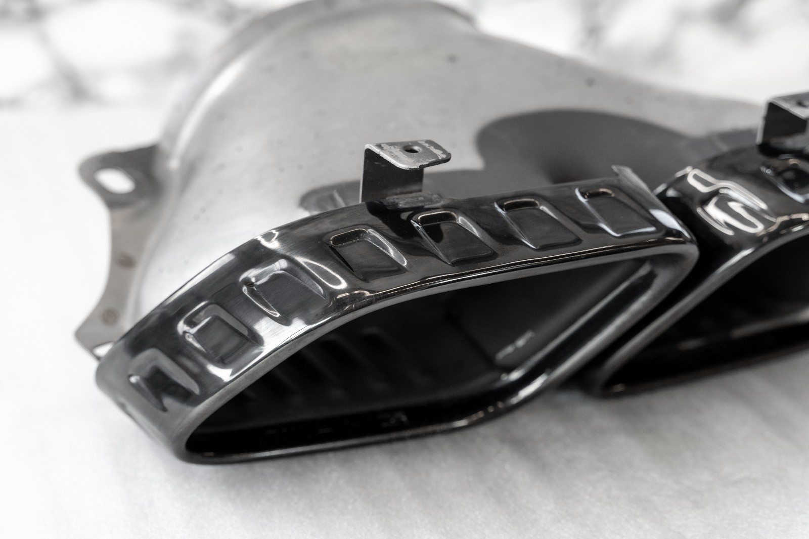 Mercedes GT63 GLE63 GLS63 AMG OEM Exhaust tip Set Left & Right GENUINE ORIGINAL - Image 6