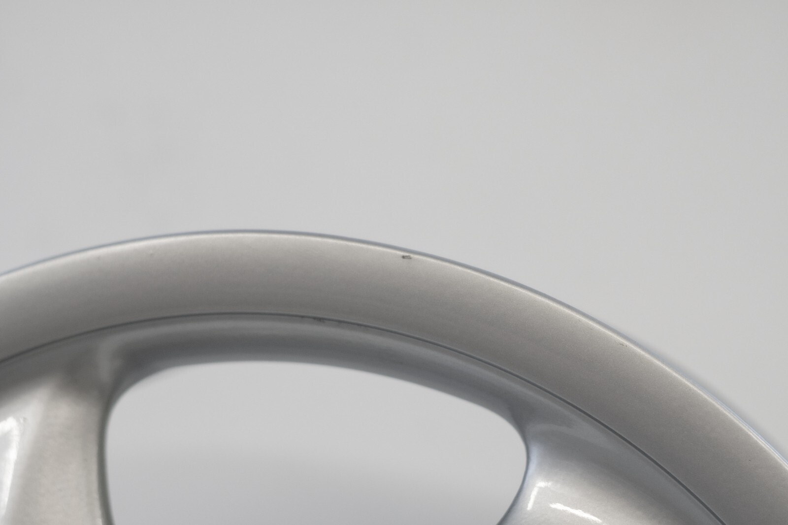 Porsche 911 993 996 Carrera 18" Front rim OEM Hollow Spoke Narrow body Wheel - Image 6