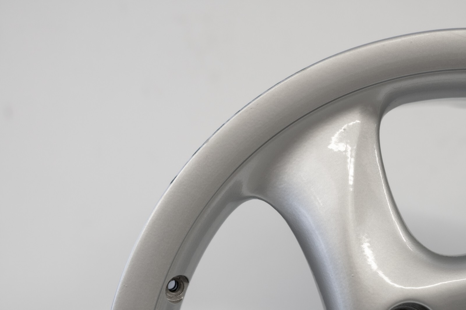 Porsche 911 993 996 Carrera 18" Front rim OEM Hollow Spoke Narrow body Wheel - Image 7