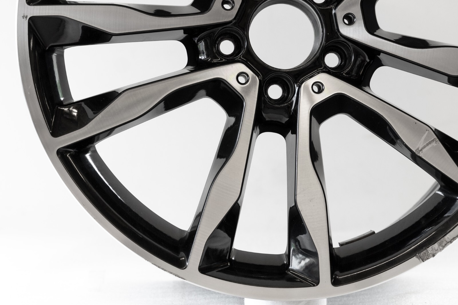 Mercedes GLA250 19" inch rim OEM 2015 2016 2017 2018 Original Genuine wheel - Image 5